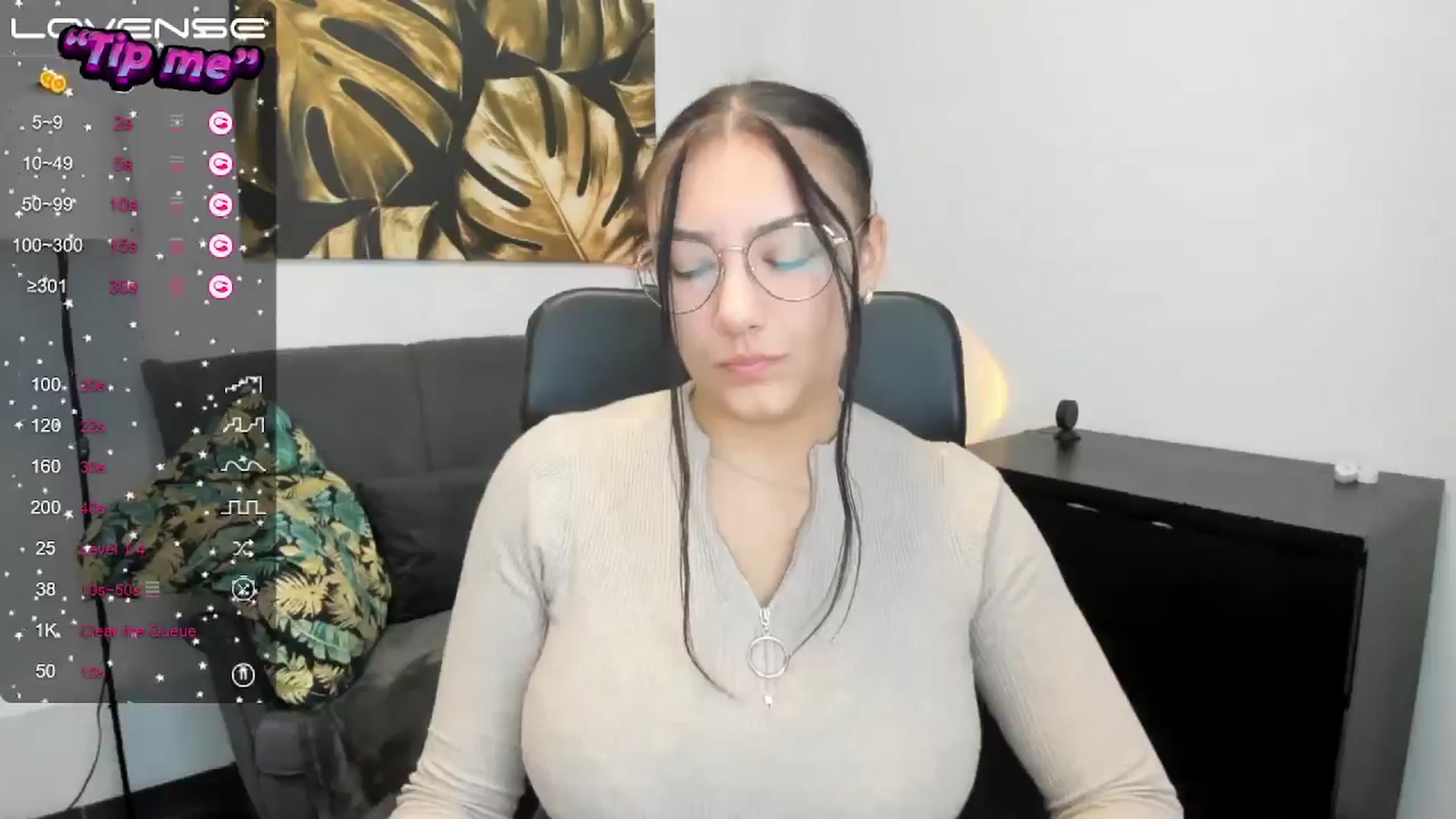 Gallery image thumbnail from SunfLowerr's myfreecams stream on, 09/26/2024, 12:50 image 11 of 20