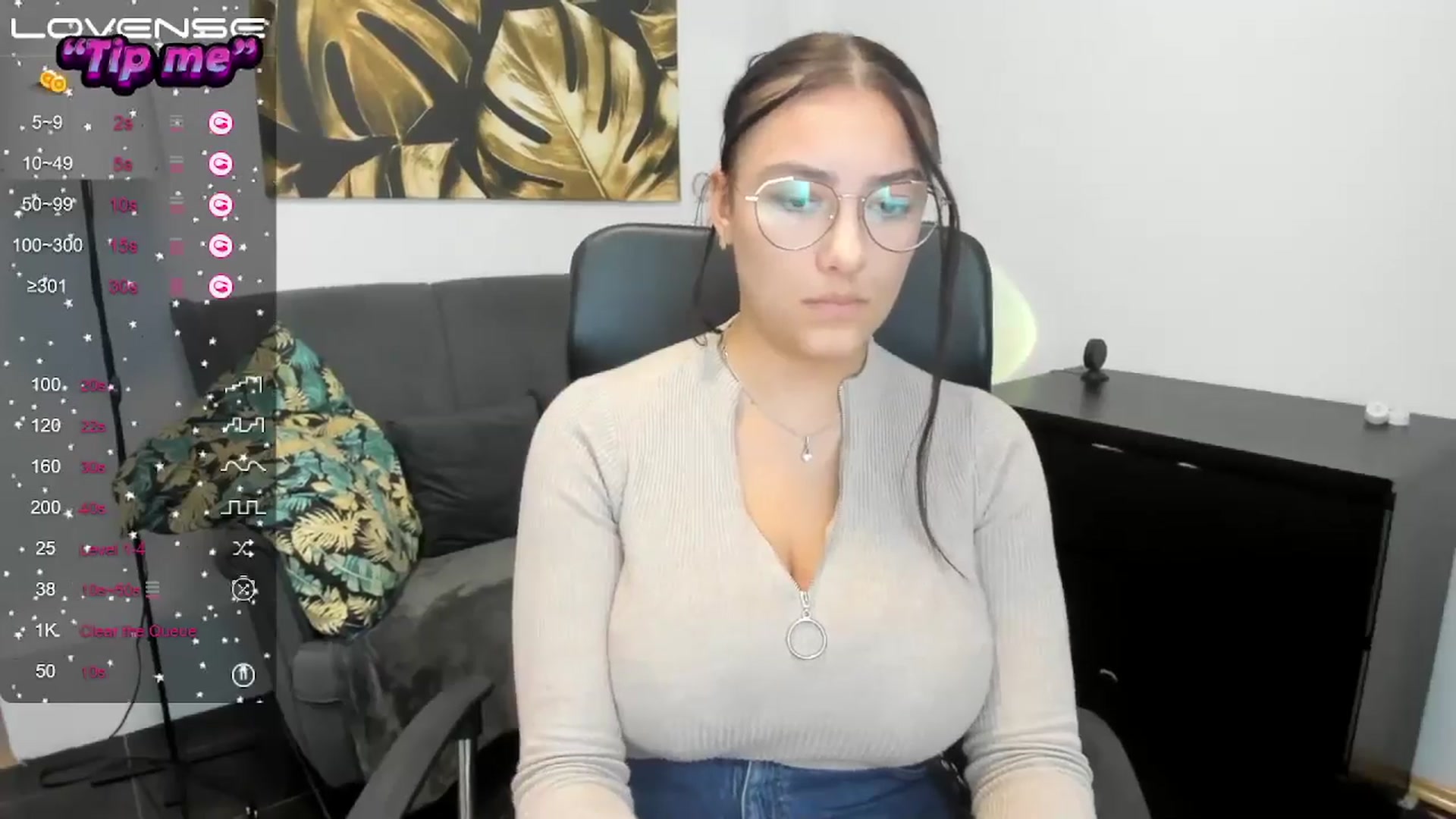 Gallery image thumbnail from SunfLowerr's myfreecams stream on, 09/26/2024, 16:28 image 10 of 20