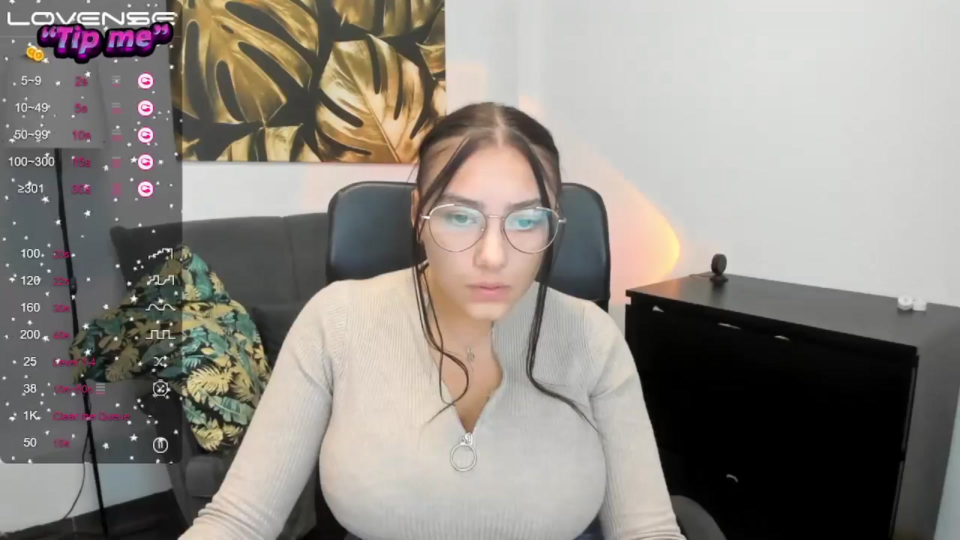 Gallery image thumbnail from SunfLowerr's myfreecams stream on, 09/26/2024, 17:03 image 19 of 20