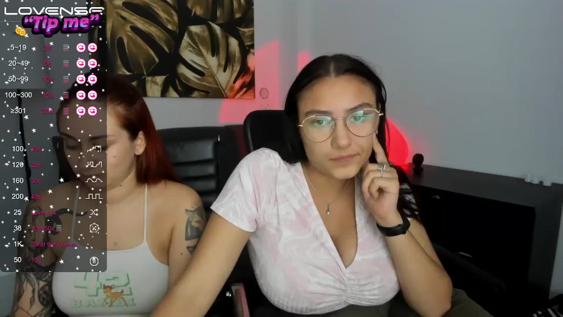 Gallery image thumbnail from SunfLowerr's myfreecams stream on, 09/27/2024, 19:14 image 1 of 20