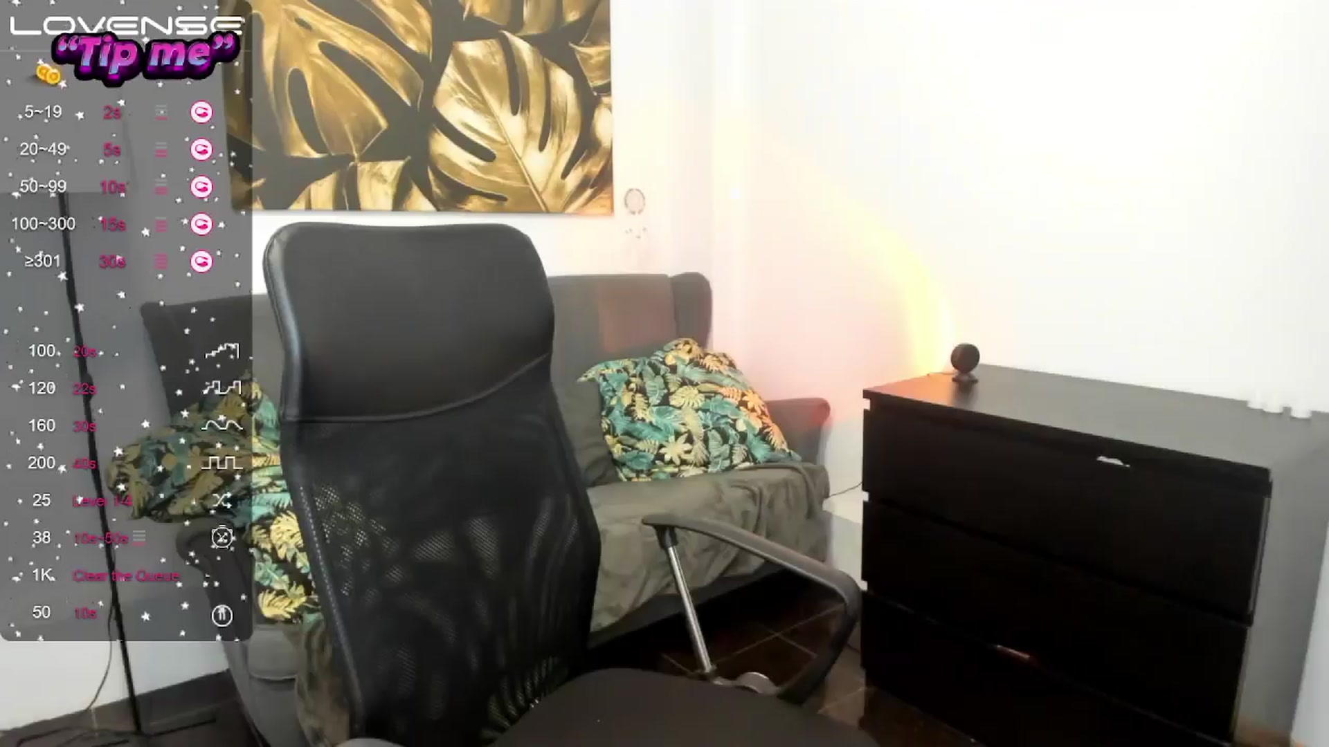 Gallery image thumbnail from SunfLowerr's myfreecams stream on, 09/28/2024, 13:25 image 14 of 20