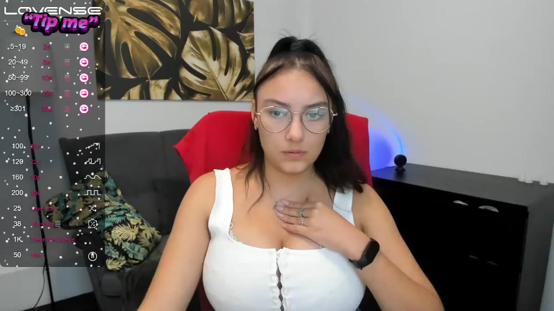Gallery image thumbnail from SunfLowerr's myfreecams stream on, 09/28/2024, 16:09 image 11 of 20