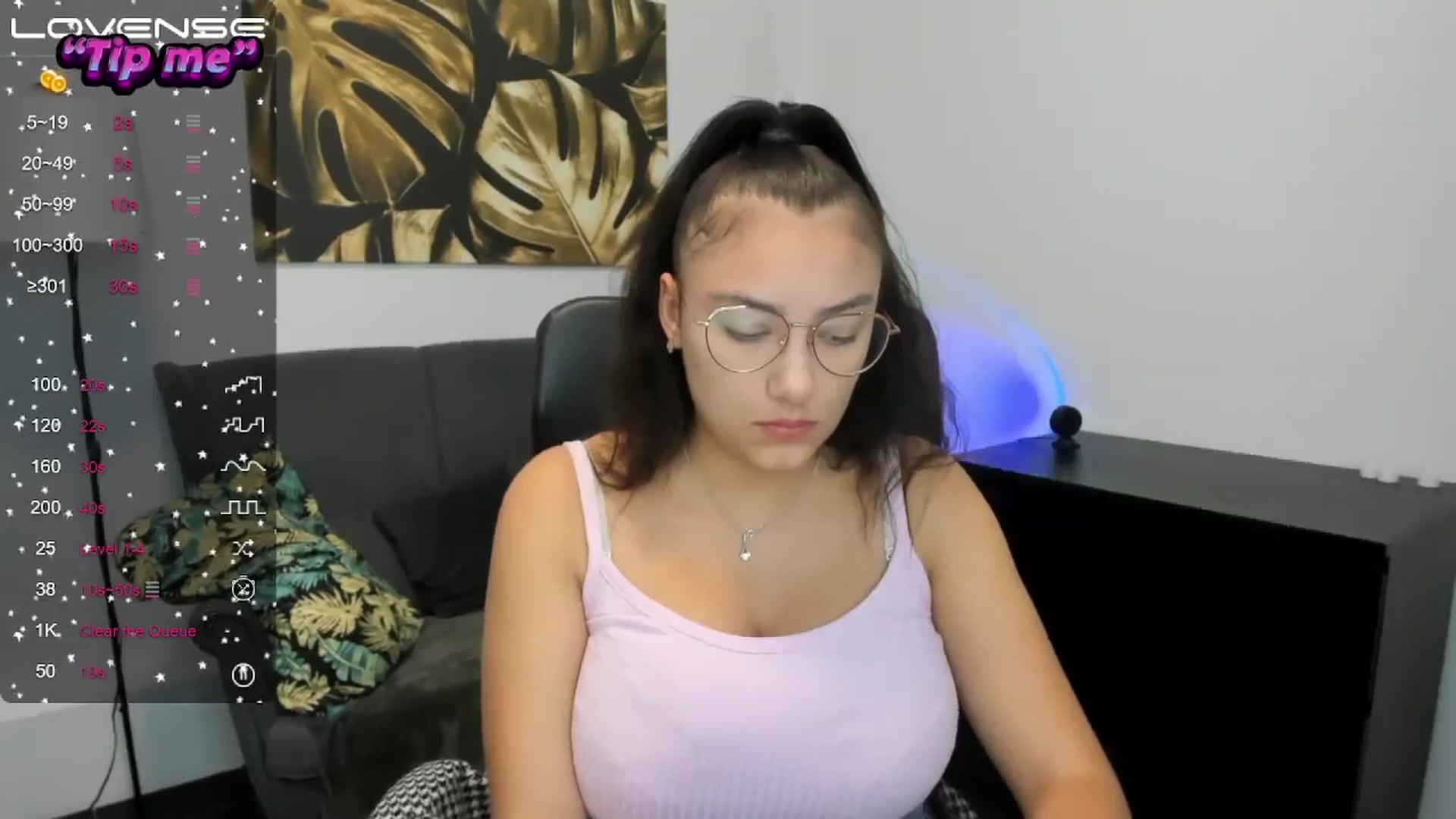 Gallery image thumbnail from SunfLowerr's myfreecams stream on, 09/29/2024, 16:46 image 2 of 20