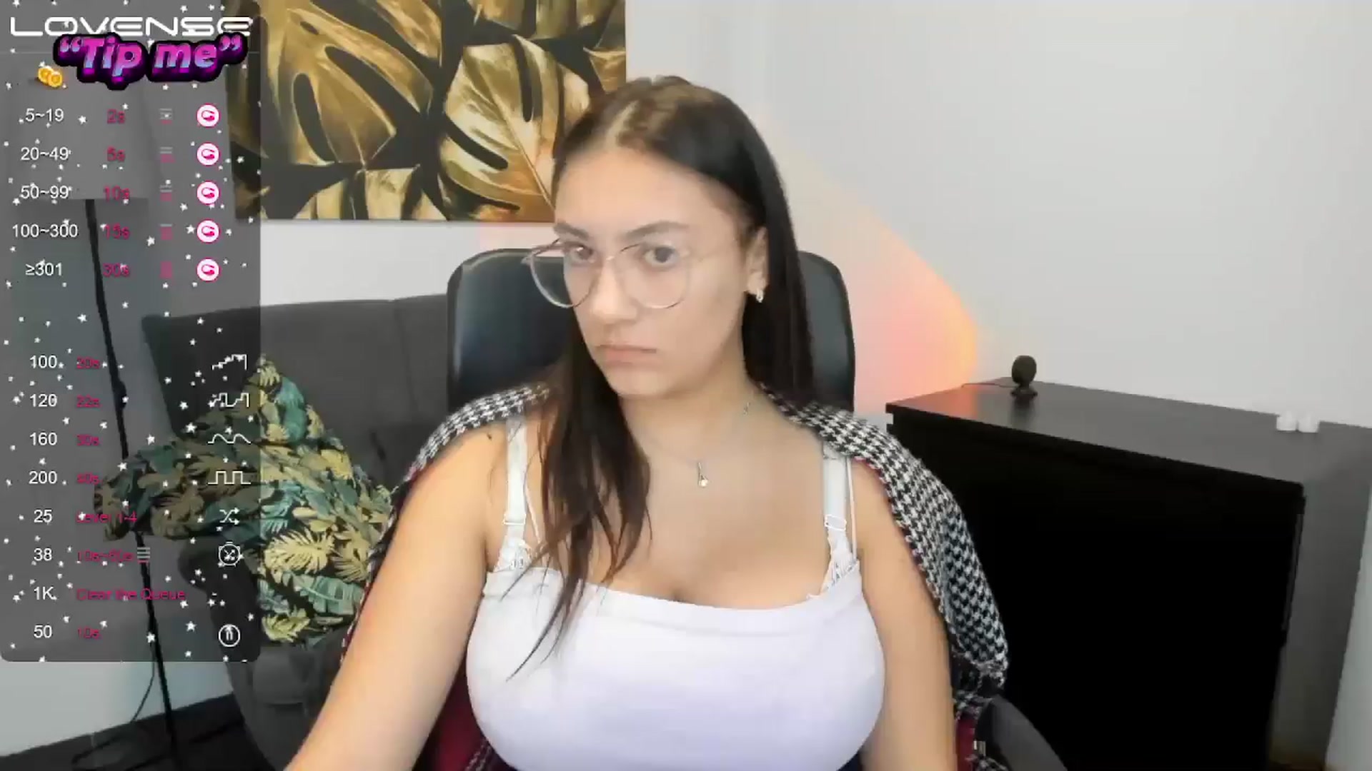Gallery image thumbnail from SunfLowerr's myfreecams stream on, 09/30/2024, 14:59 image 3 of 20