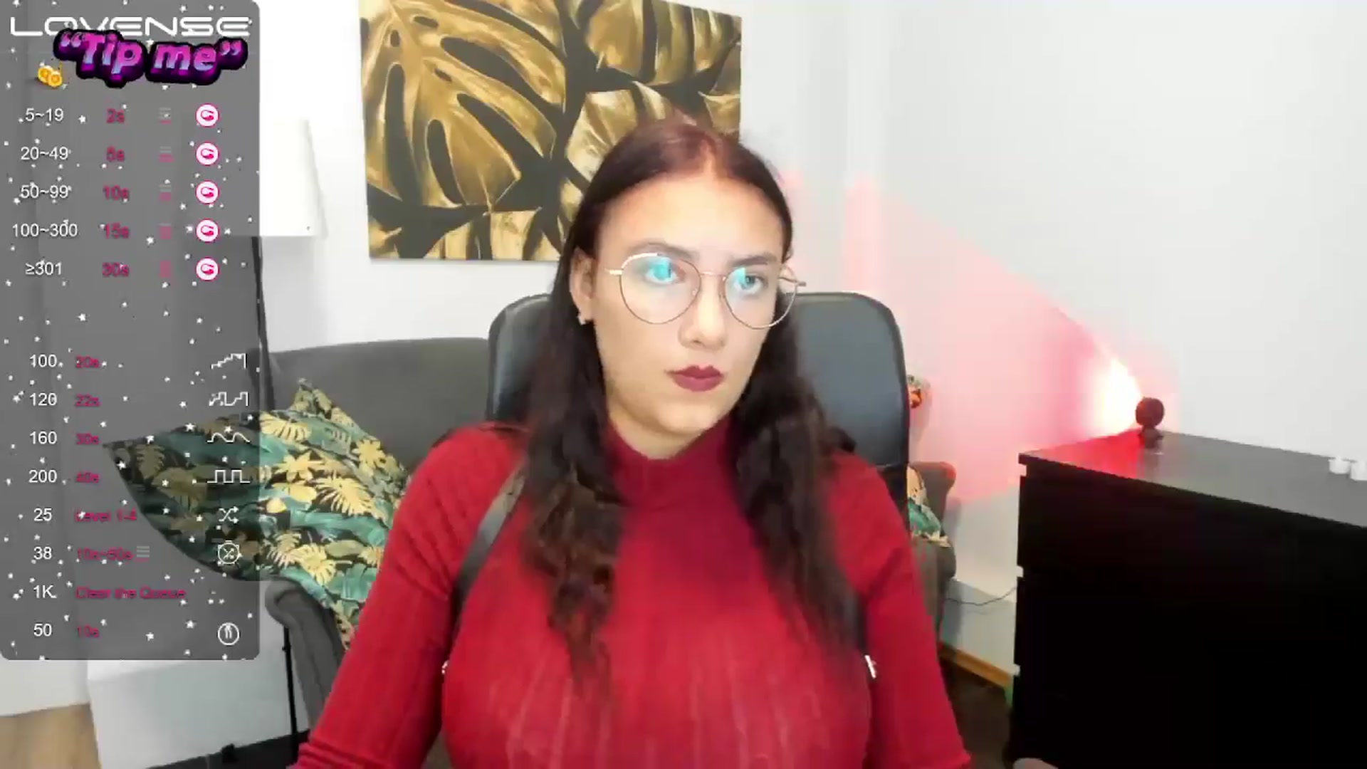 Gallery image thumbnail from SunfLowerr's myfreecams stream on, 10/04/2024, 16:29 image 13 of 20
