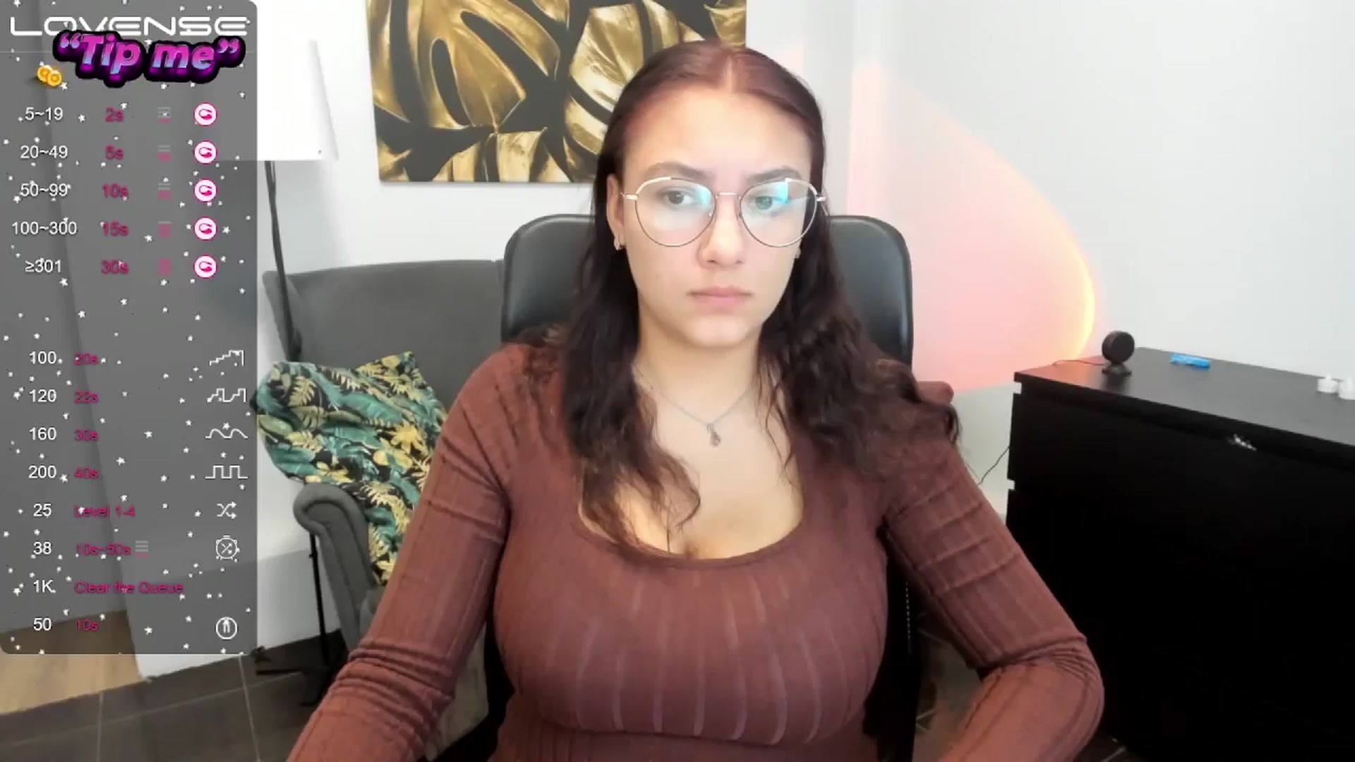 Gallery image thumbnail from SunfLowerr's myfreecams stream on, 10/06/2024, 14:09 image 1 of 20