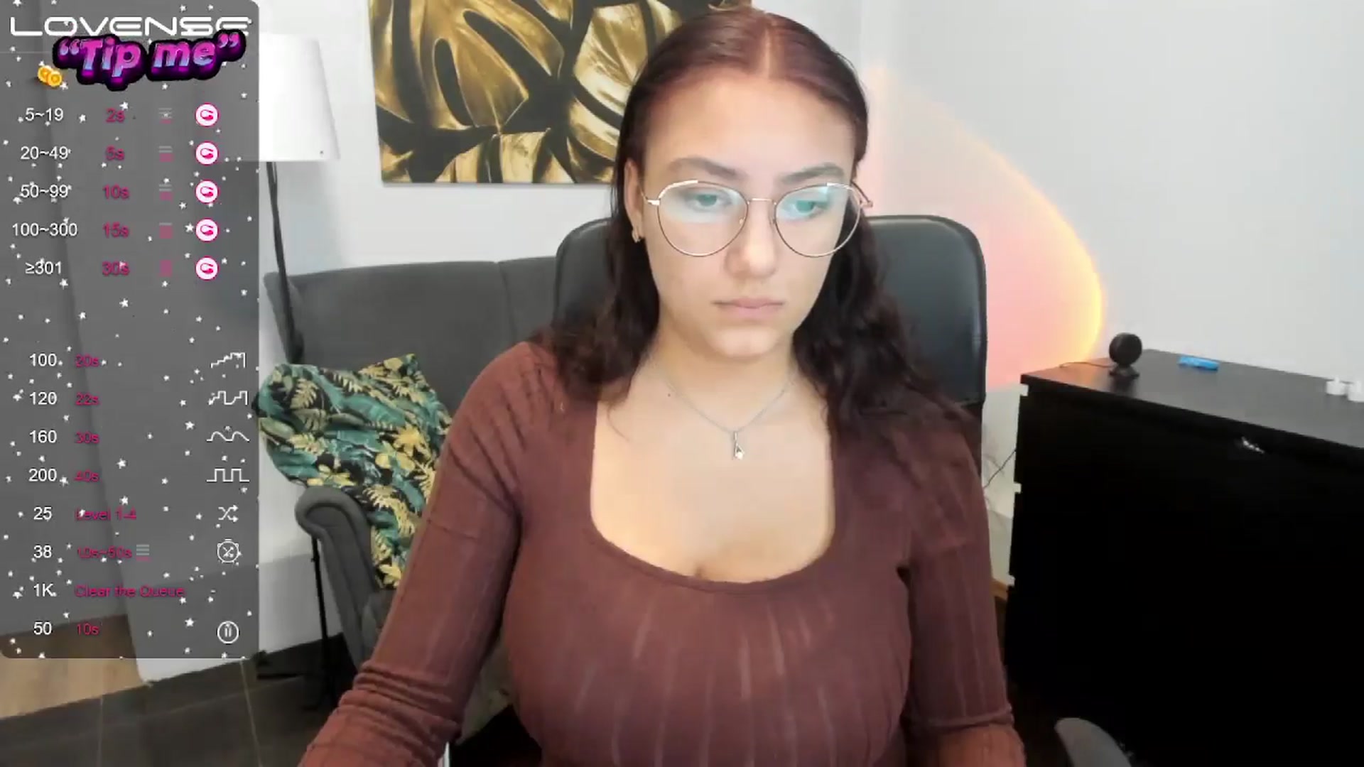 Gallery image thumbnail from SunfLowerr's myfreecams stream on, 10/06/2024, 14:09 image 15 of 20