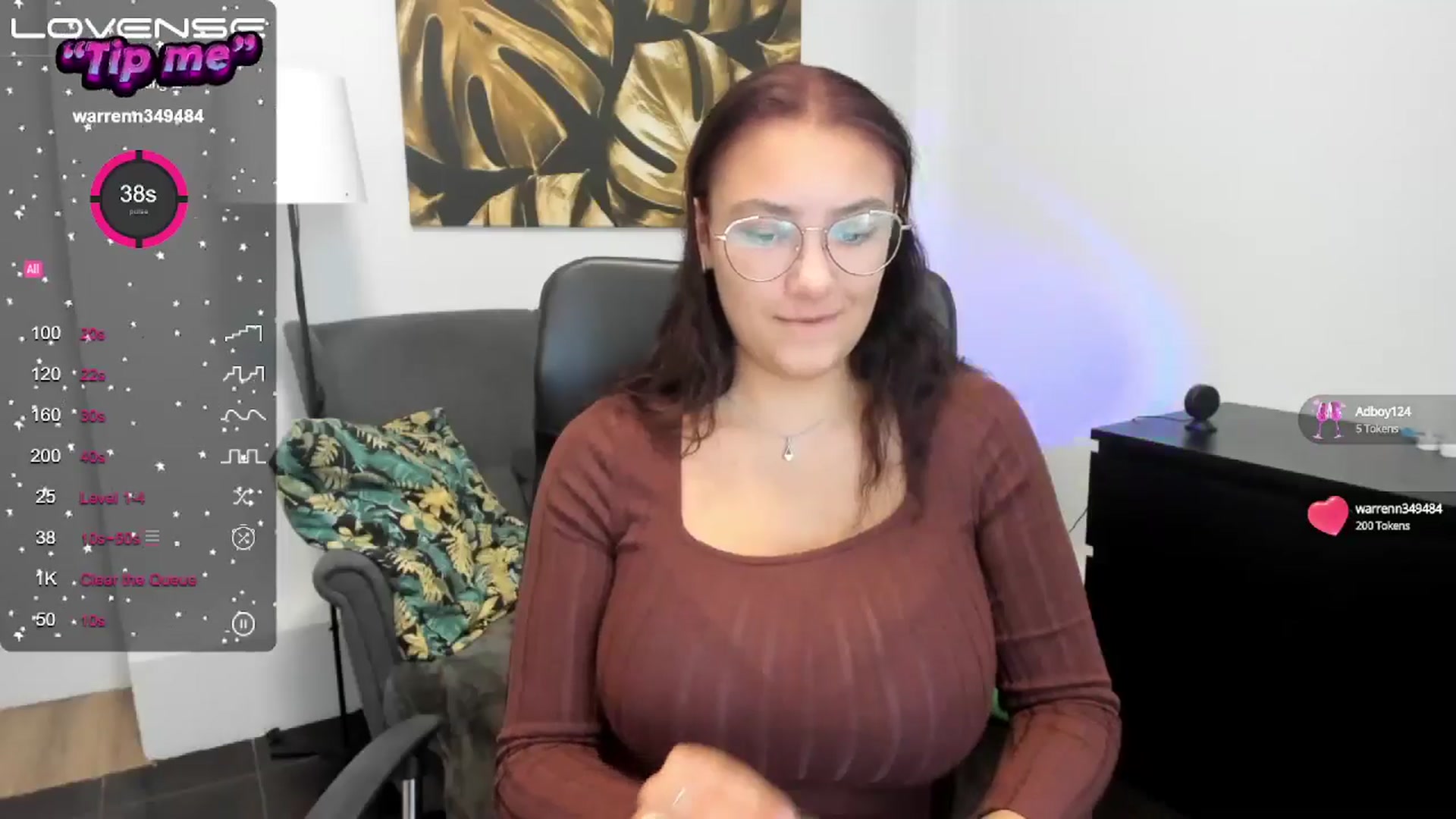 Gallery image thumbnail from SunfLowerr's myfreecams stream on, 10/06/2024, 15:24 image 20 of 20