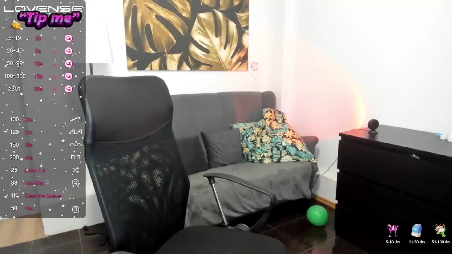 Gallery image thumbnail from SunfLowerr's myfreecams stream on, 10/06/2024, 16:29 image 20 of 20