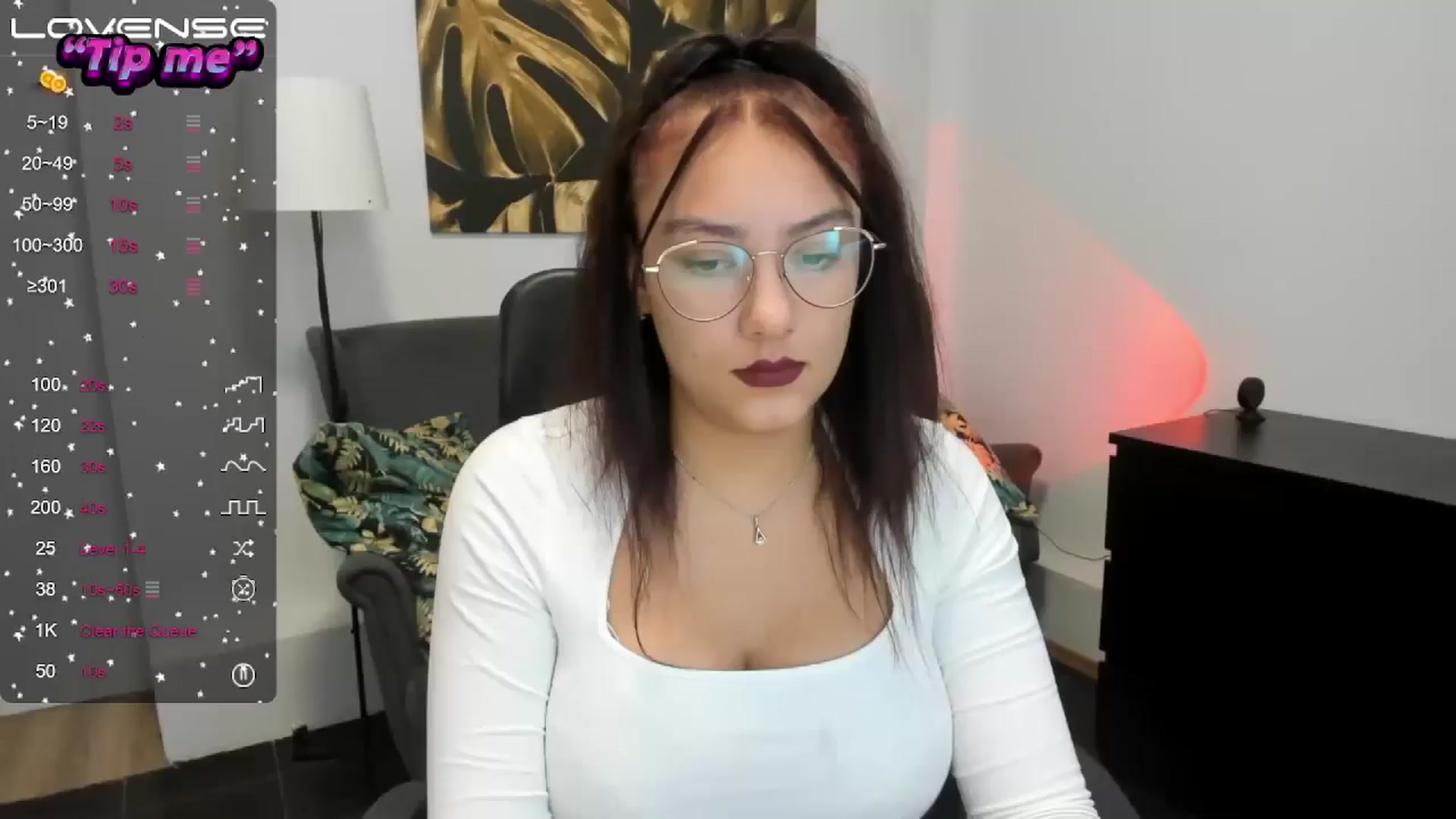 Gallery image thumbnail from SunfLowerr's myfreecams stream on, 10/07/2024, 16:32 image 13 of 20