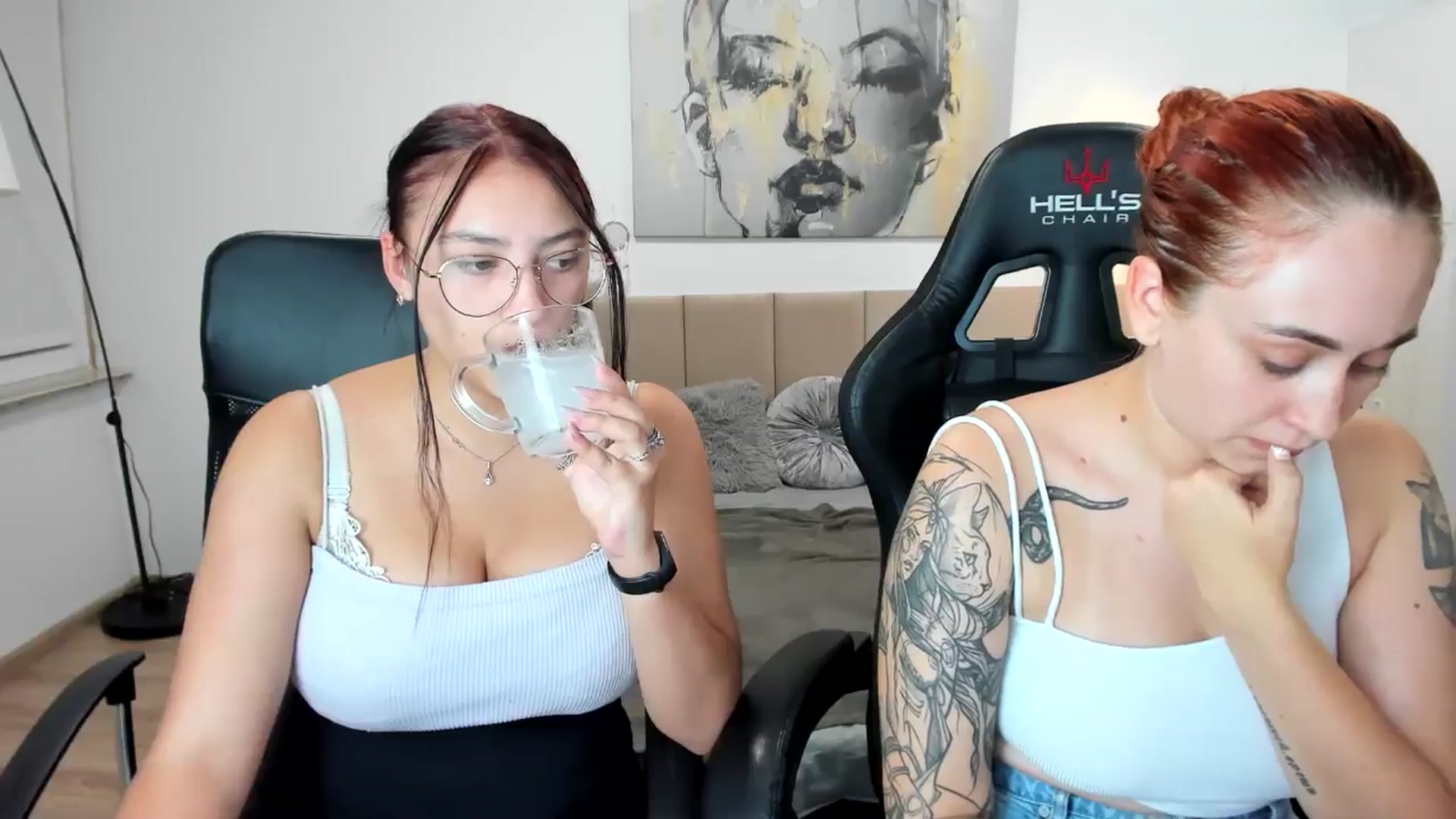 Gallery image thumbnail from SunfLowerr's myfreecams stream on, 10/07/2024, 18:12 image 20 of 20