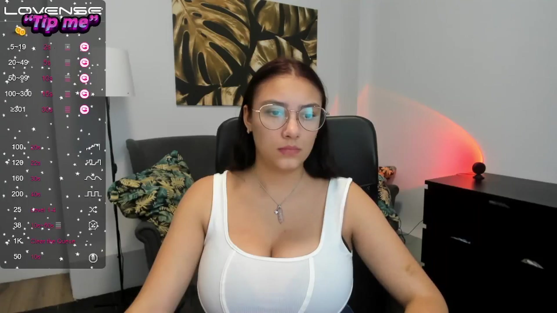 Gallery image thumbnail from SunfLowerr's myfreecams stream on, 10/10/2024, 15:57 image 3 of 20