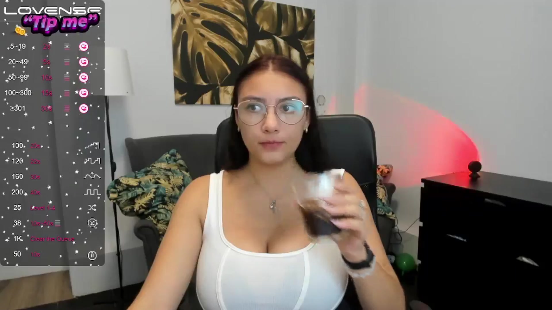 Gallery image thumbnail from SunfLowerr's myfreecams stream on, 10/10/2024, 15:57 image 4 of 20