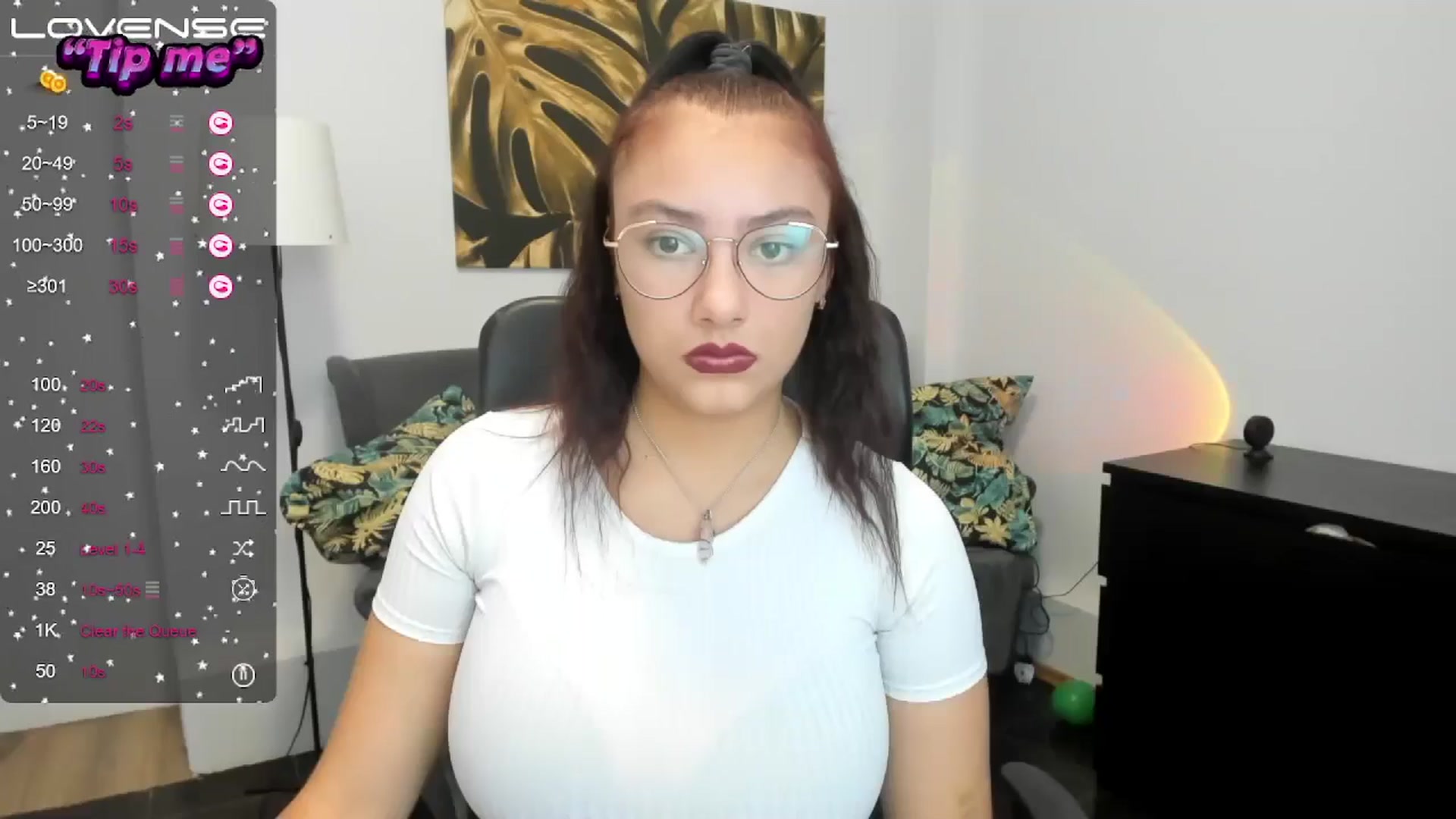Gallery image thumbnail from SunfLowerr's myfreecams stream on, 10/11/2024, 16:06 image 19 of 20