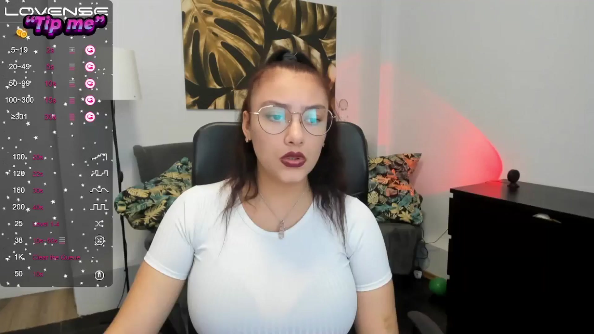 Gallery image thumbnail from SunfLowerr's myfreecams stream on, 10/11/2024, 16:06 image 10 of 20