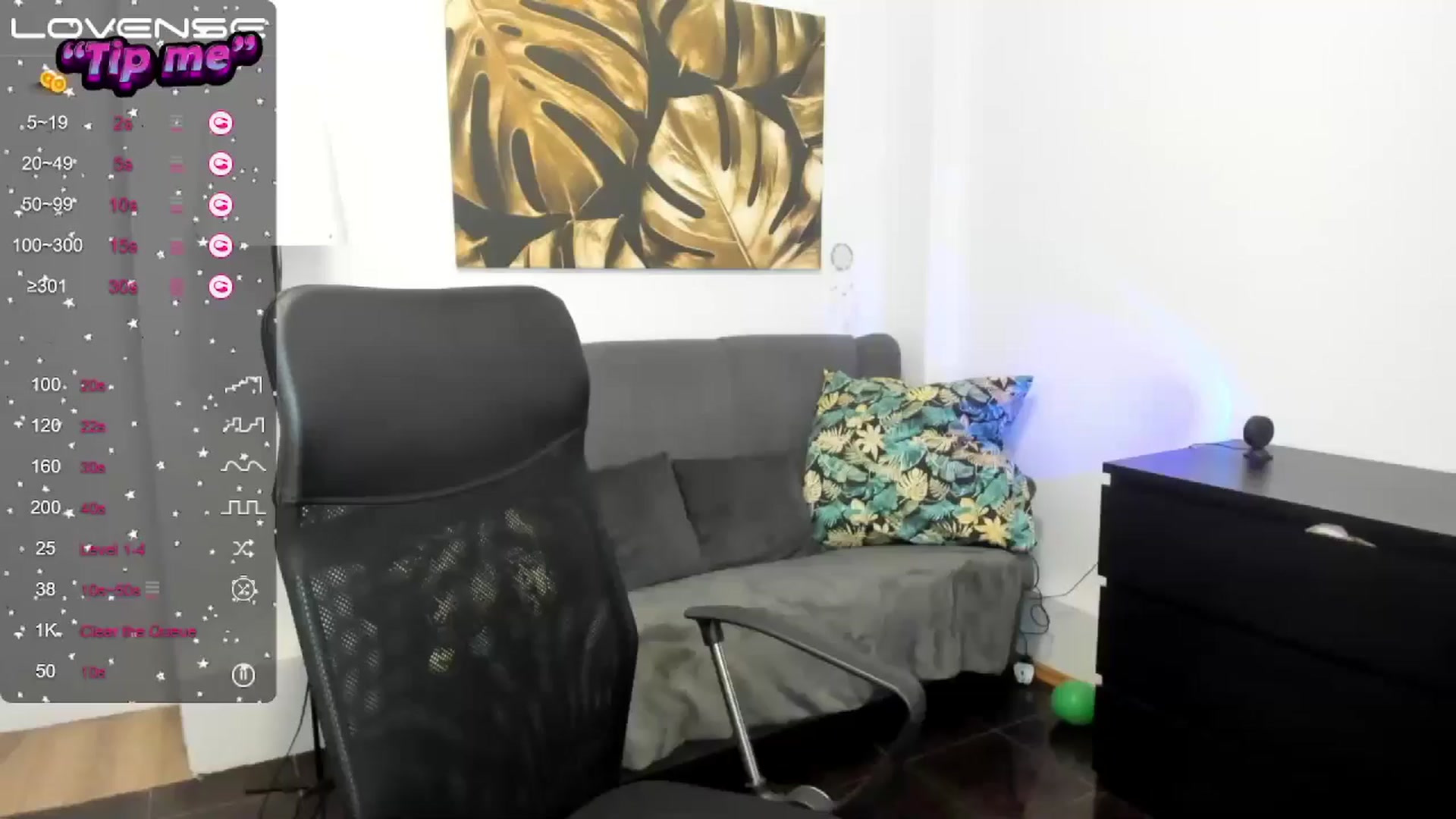 Gallery image thumbnail from SunfLowerr's myfreecams stream on, 10/11/2024, 18:08 image 9 of 20