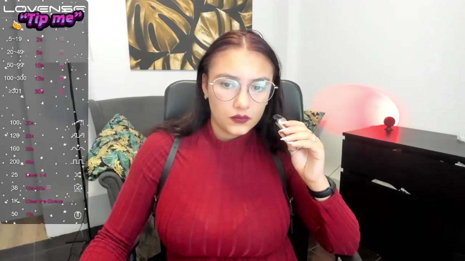Gallery image thumbnail from SunfLowerr's myfreecams stream on, 10/12/2024, 19:59 image 10 of 20