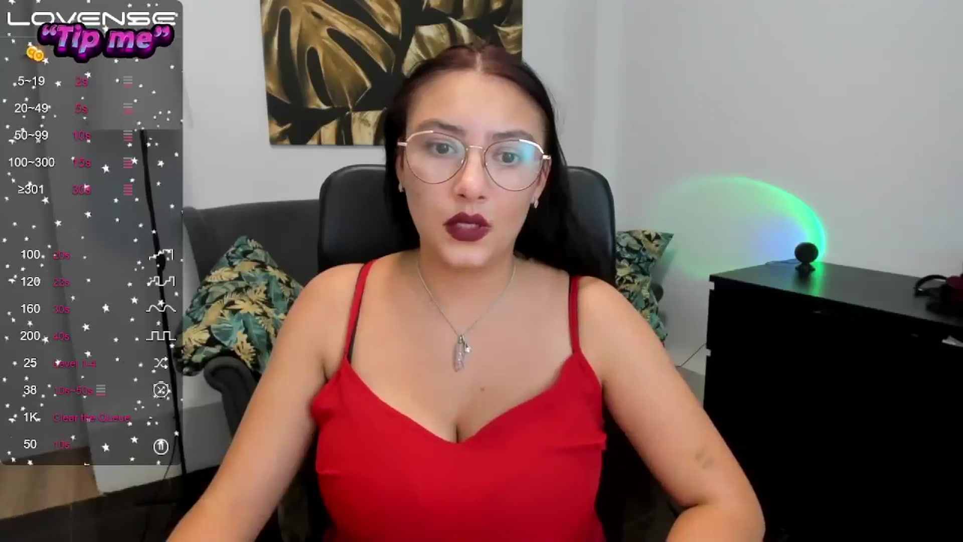 Gallery image thumbnail from SunfLowerr's myfreecams stream on, 10/12/2024, 19:59 image 2 of 20