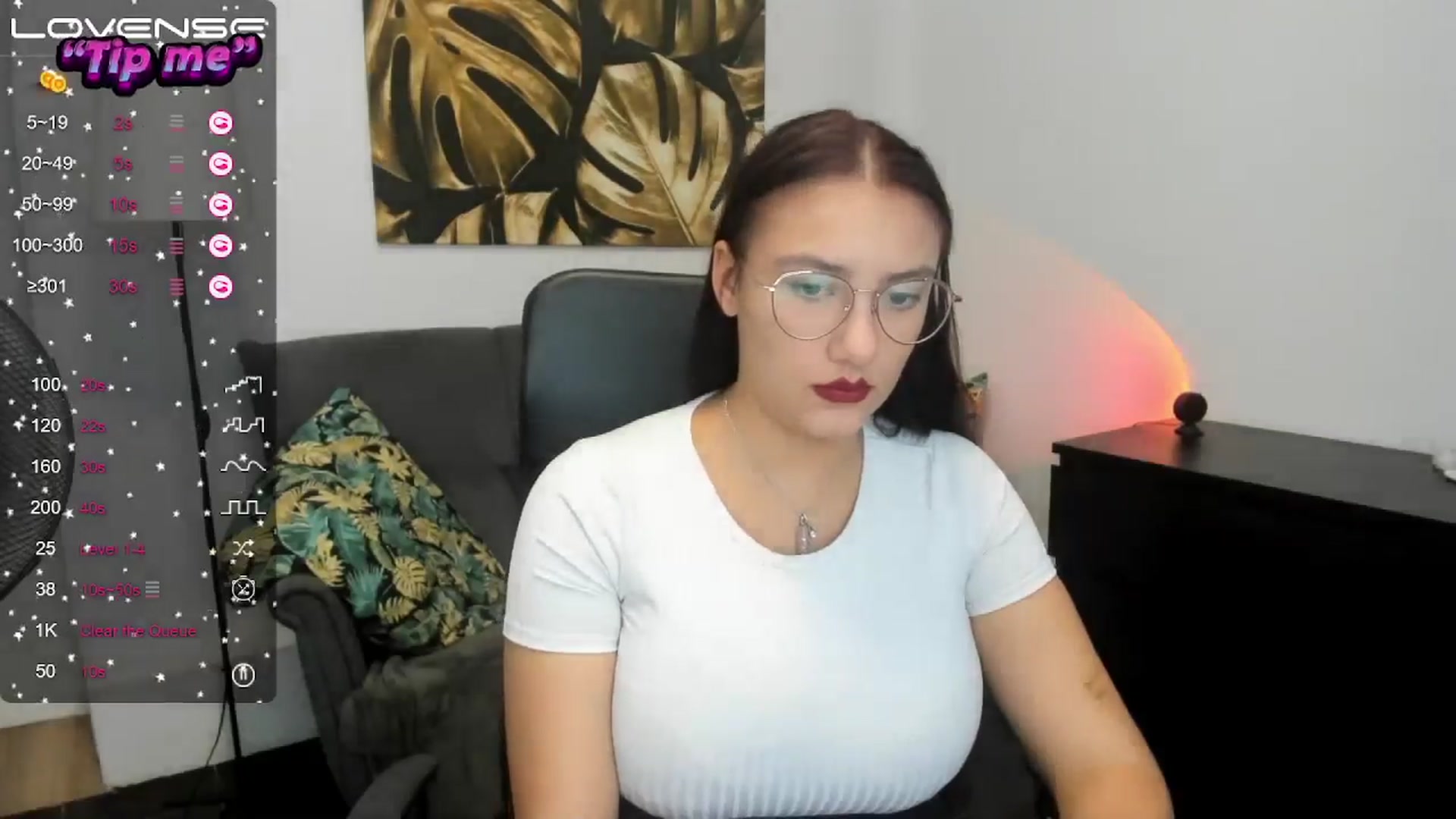 Gallery image thumbnail from SunfLowerr's myfreecams stream on, 10/13/2024, 17:47 image 19 of 20