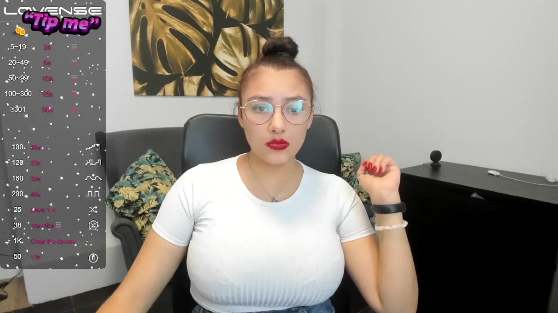 Gallery image thumbnail from SunfLowerr's myfreecams stream on, 10/18/2024, 16:11 image 4 of 20