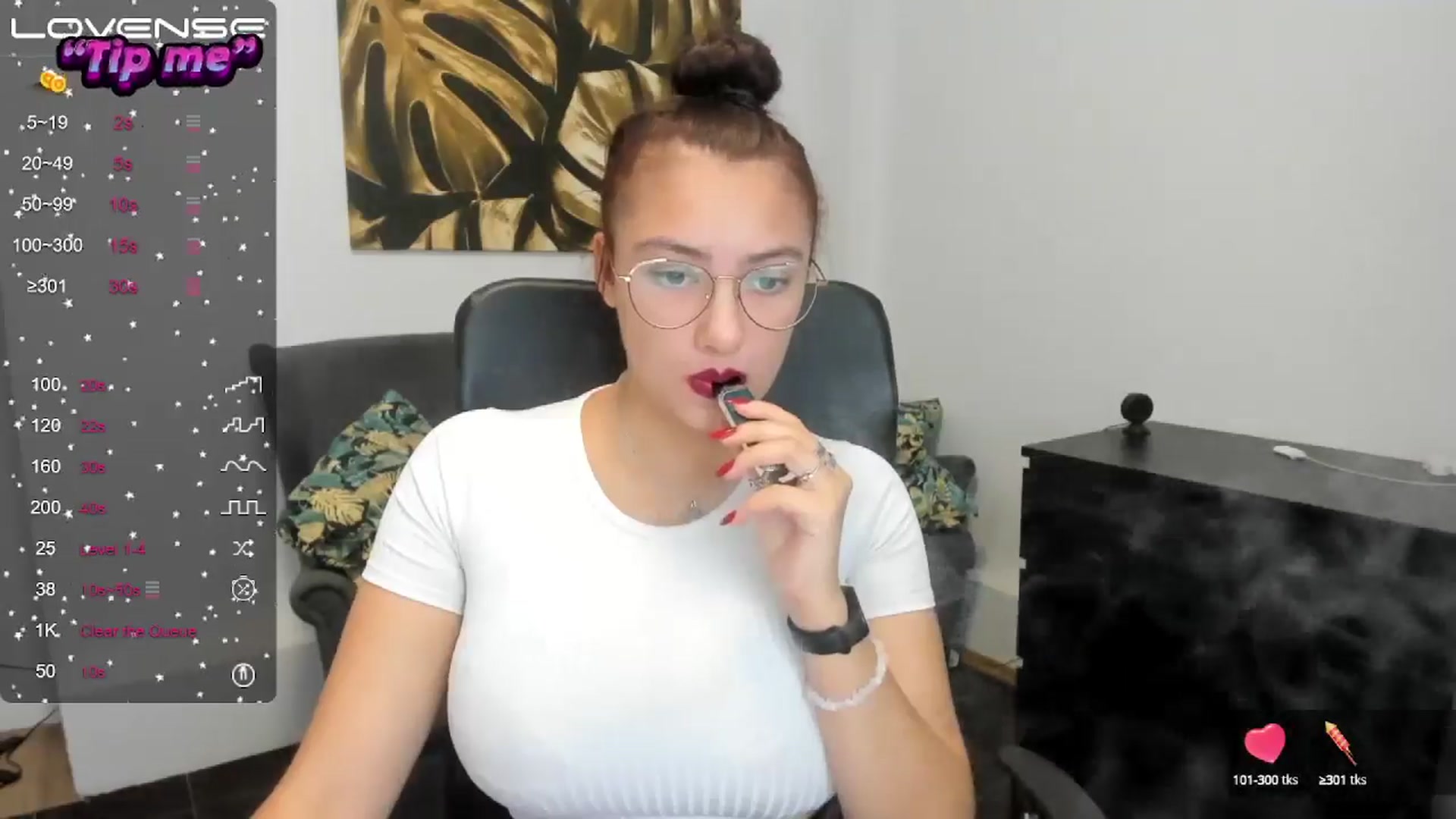 Gallery image thumbnail from SunfLowerr's myfreecams stream on, 10/18/2024, 17:18 image 4 of 20
