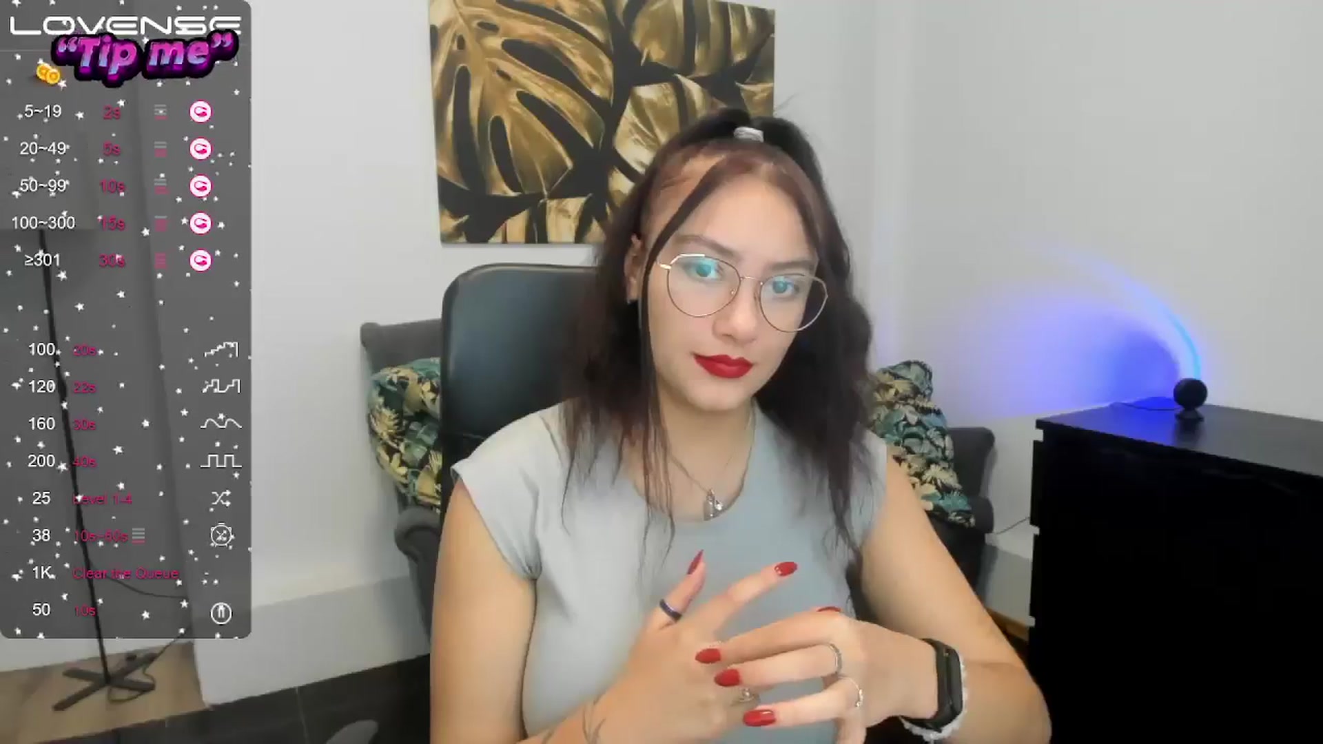 Gallery image thumbnail from SunfLowerr's myfreecams stream on, 10/20/2024, 14:03 image 10 of 20