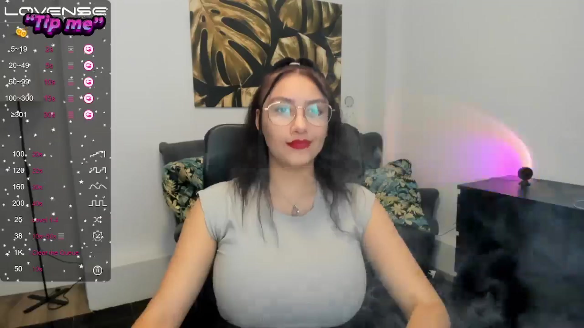 Gallery image thumbnail from SunfLowerr's myfreecams stream on, 10/20/2024, 16:32 image 2 of 20
