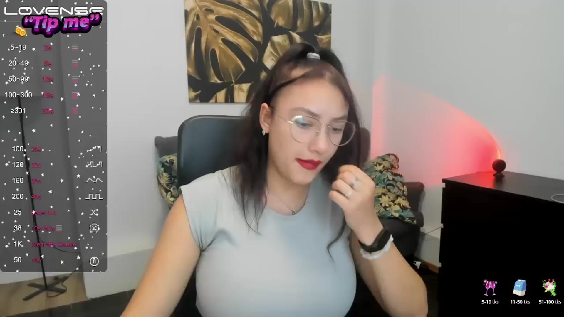 Gallery image thumbnail from SunfLowerr's myfreecams stream on, 10/20/2024, 18:02 image 20 of 20