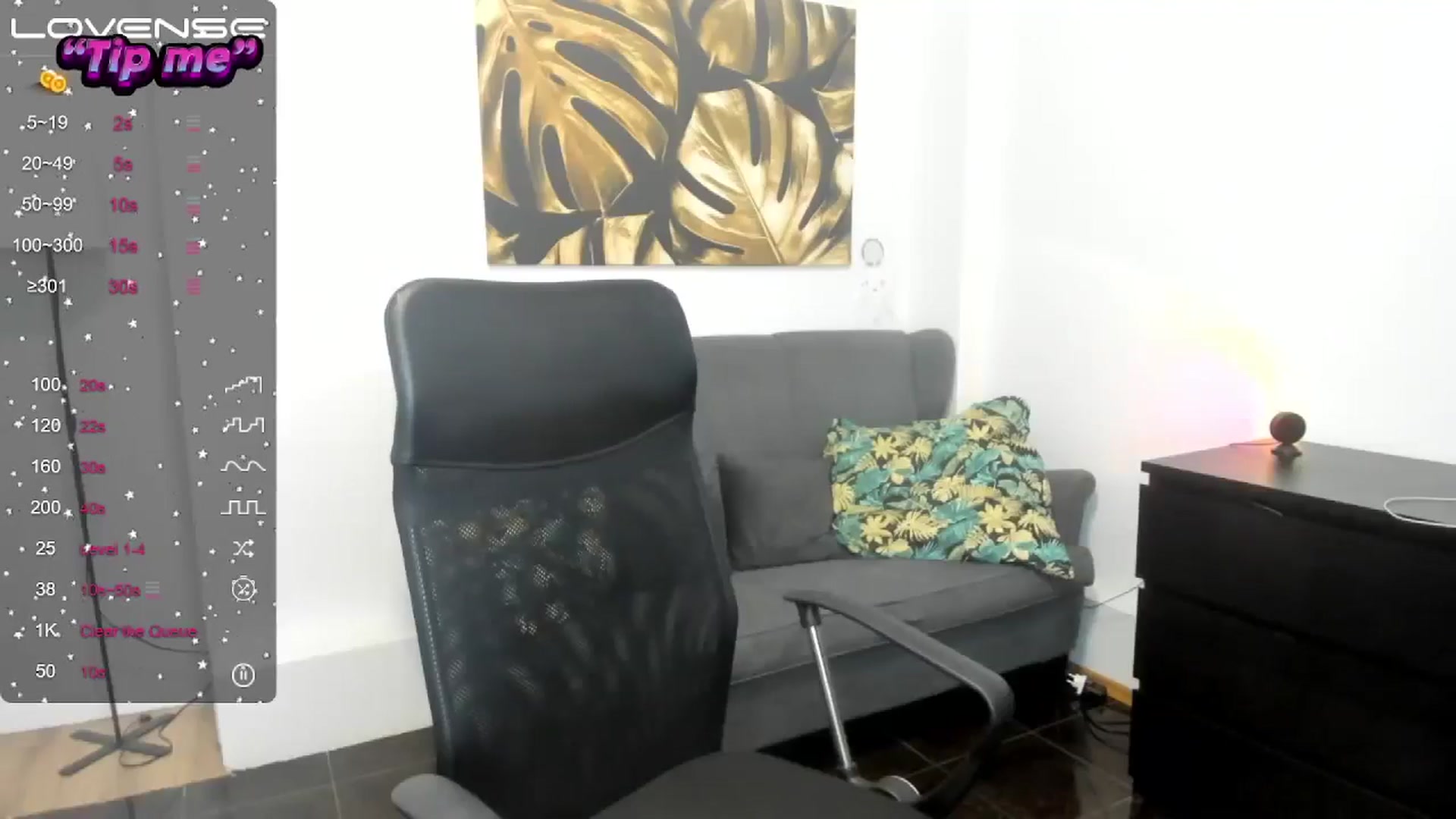 Gallery image thumbnail from SunfLowerr's myfreecams stream on, 10/20/2024, 18:45 image 20 of 20