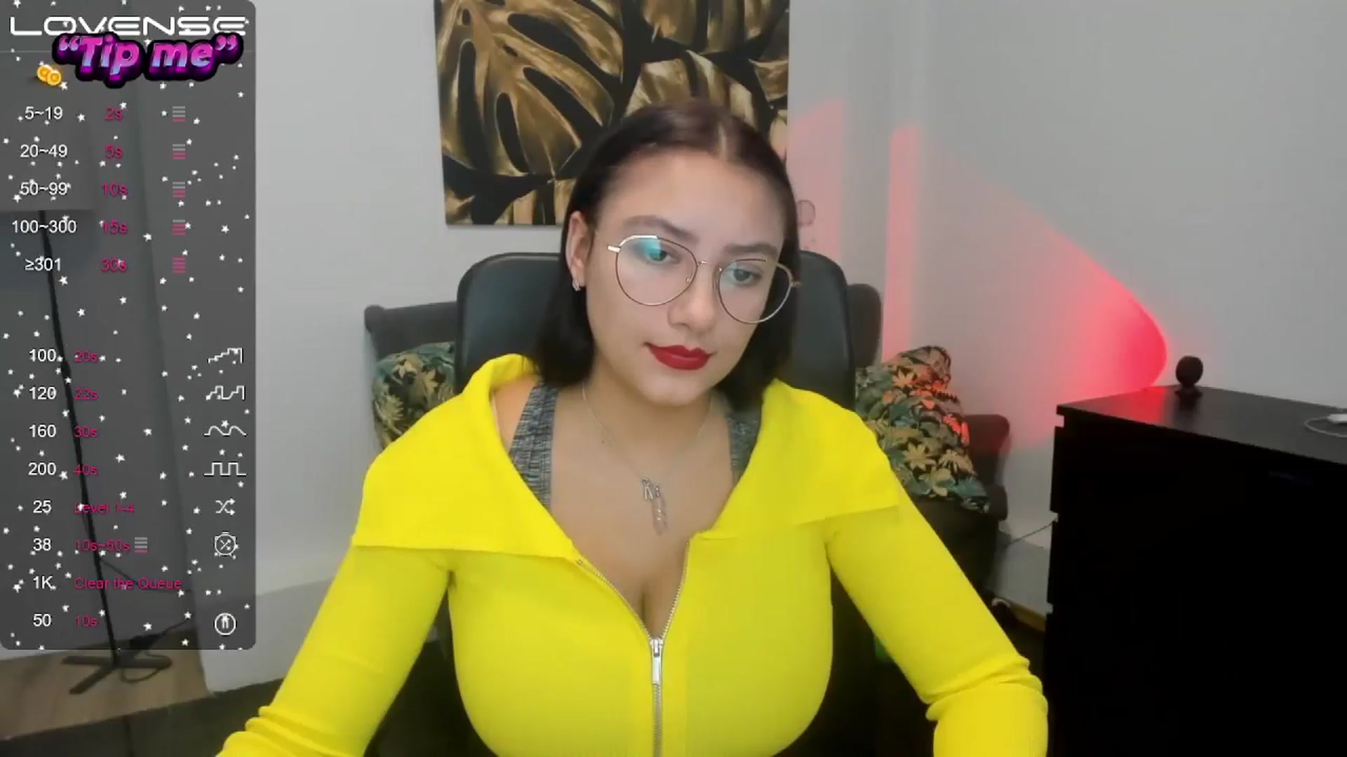 Gallery image thumbnail from SunfLowerr's myfreecams stream on, 10/21/2024, 16:14 image 20 of 20