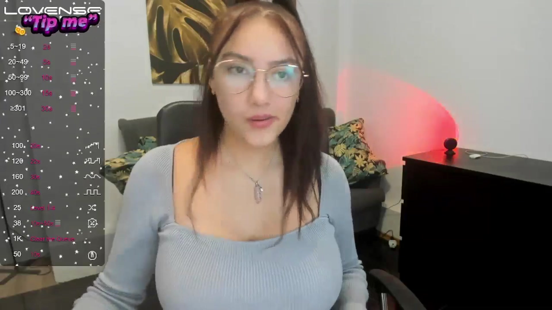 Gallery image thumbnail from SunfLowerr's myfreecams stream on, 10/24/2024, 16:13 image 5 of 20