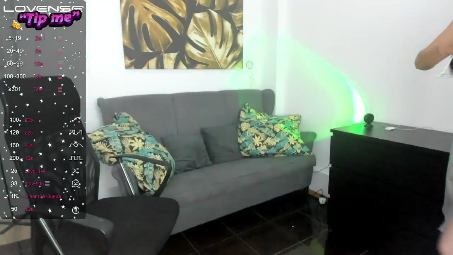 Gallery image thumbnail from SunfLowerr's myfreecams stream on, 10/24/2024, 16:13 image 11 of 20