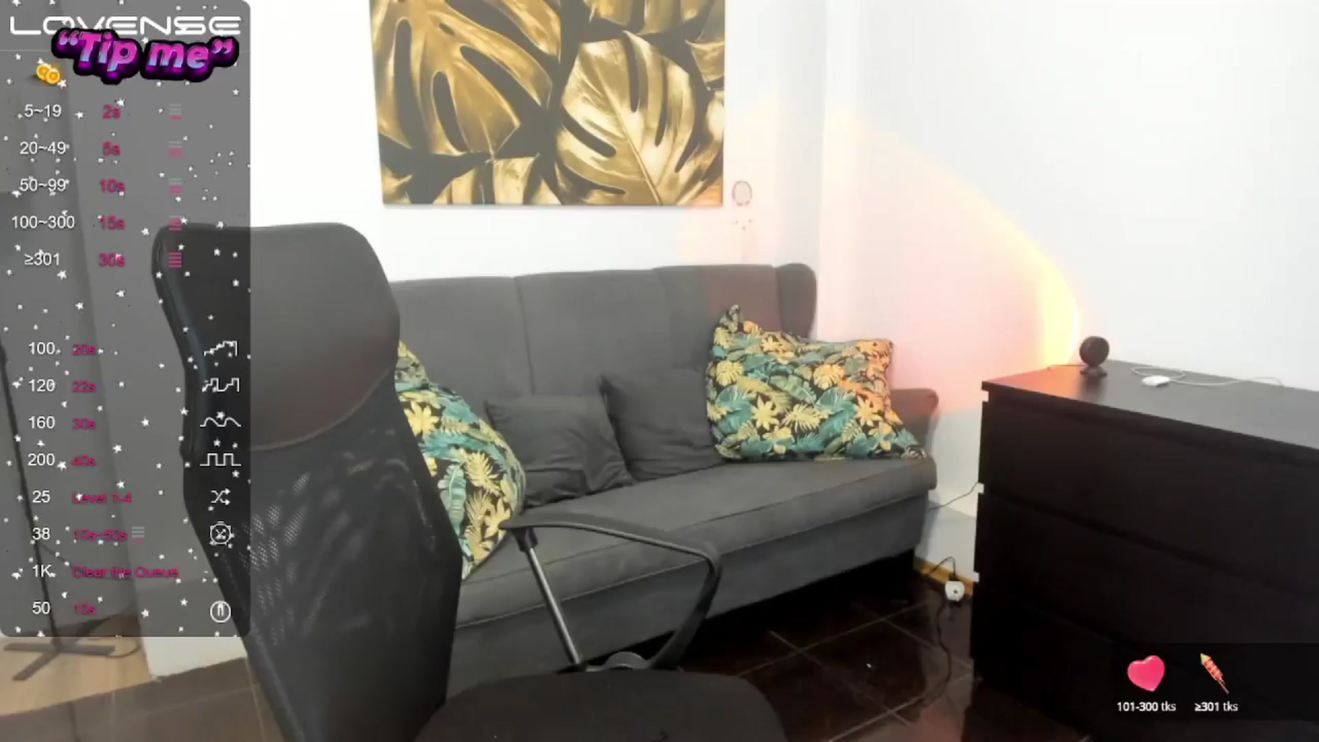 Gallery image thumbnail from SunfLowerr's myfreecams stream on, 10/24/2024, 17:05 image 17 of 20