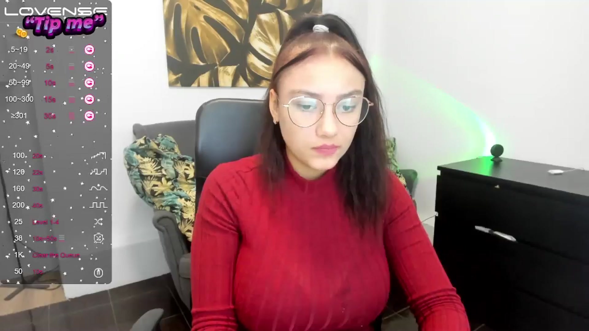 Gallery image thumbnail from SunfLowerr's myfreecams stream on, 10/25/2024, 14:05 image 5 of 20