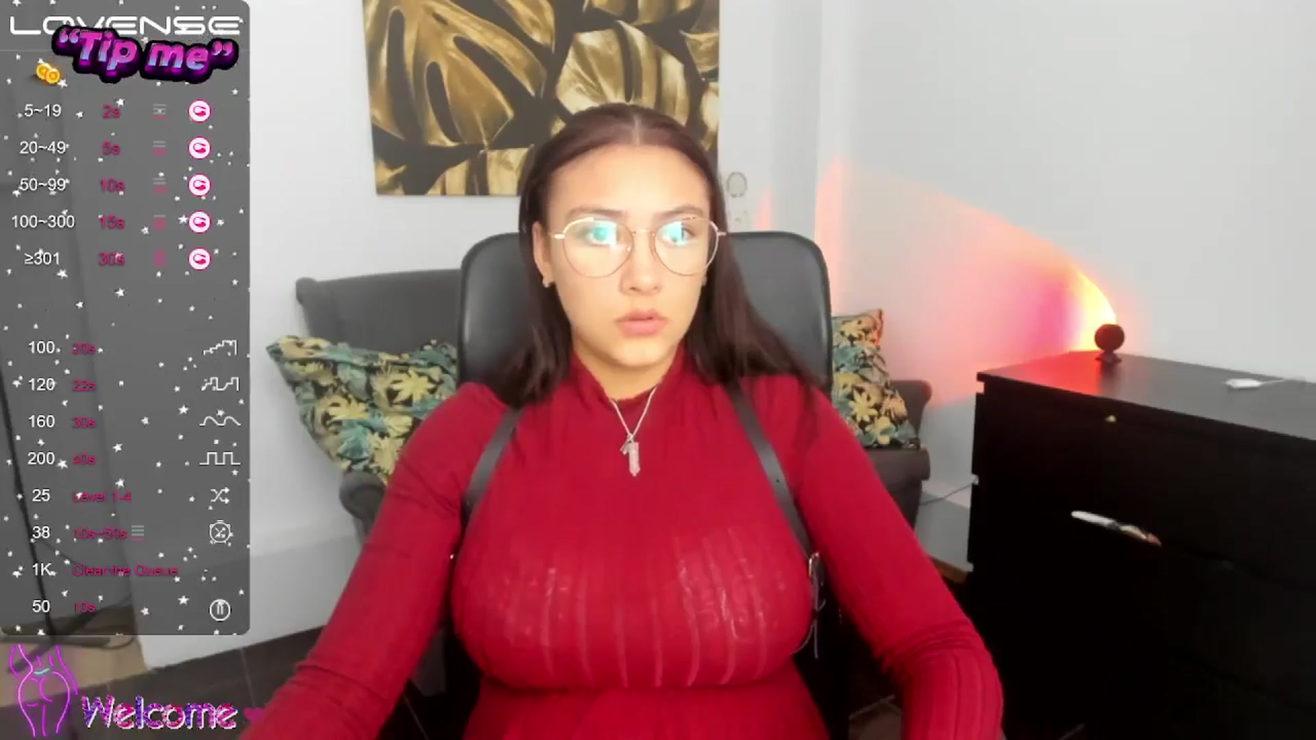 Gallery image thumbnail from SunfLowerr's myfreecams stream on, 10/25/2024, 17:33 image 5 of 20
