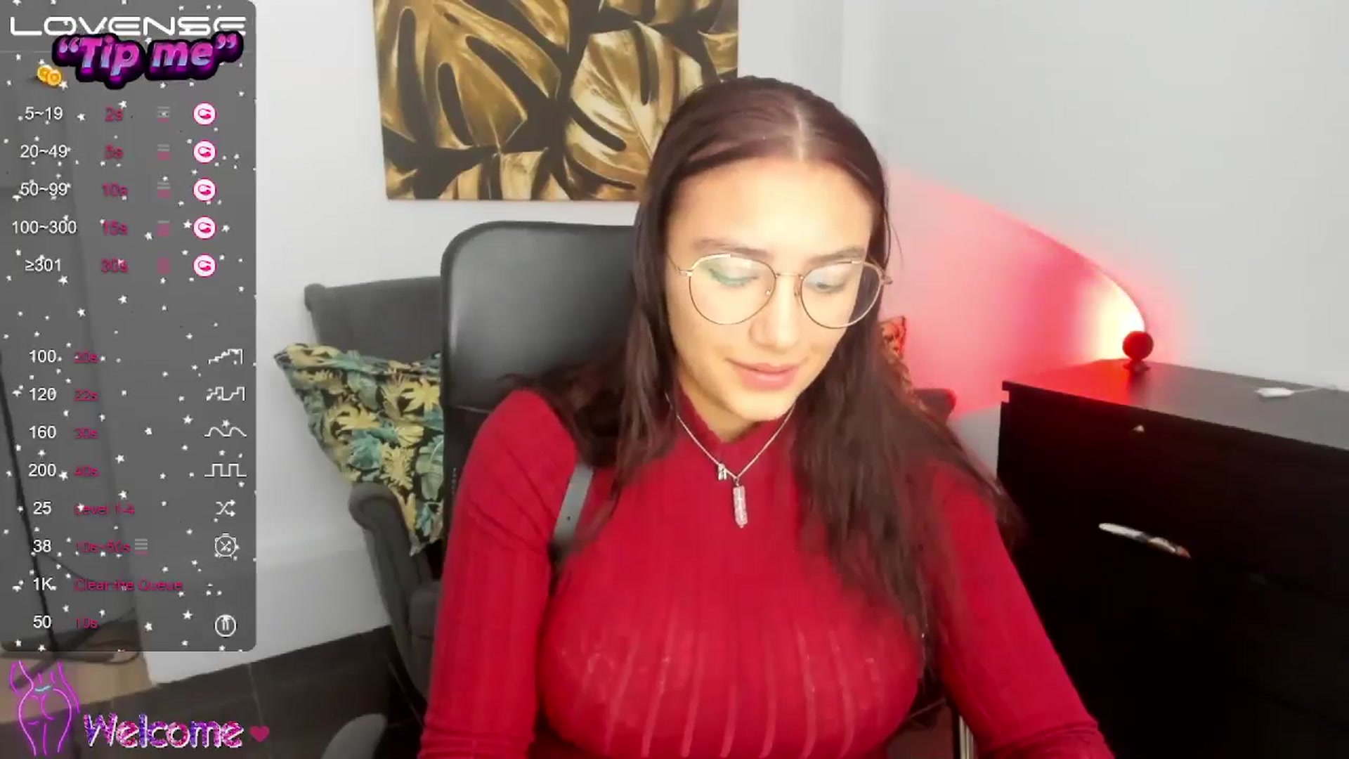 Gallery image thumbnail from SunfLowerr's myfreecams stream on, 10/25/2024, 17:33 image 7 of 20