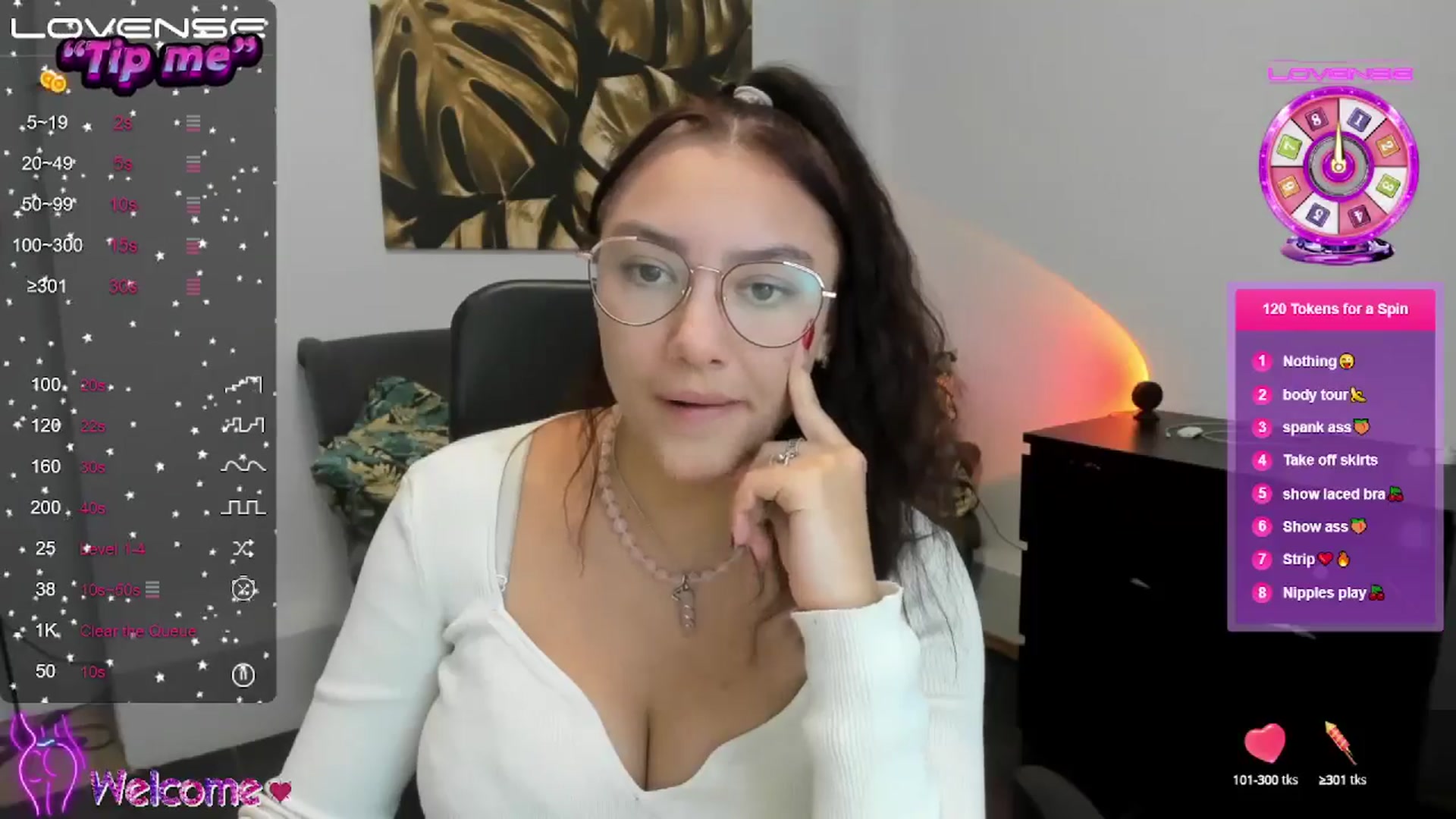 Gallery image thumbnail from SunfLowerr's myfreecams stream on, 10/28/2024, 14:36 image 20 of 20