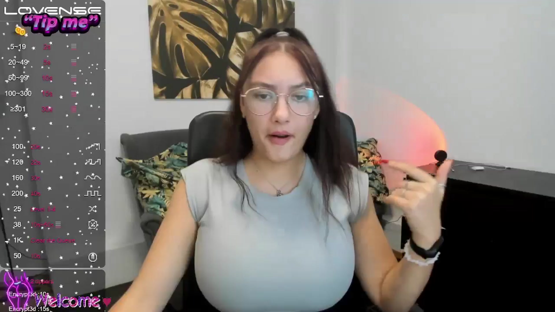 Gallery image thumbnail from SunfLowerr's myfreecams stream on, 10/29/2024, 16:48 image 18 of 20