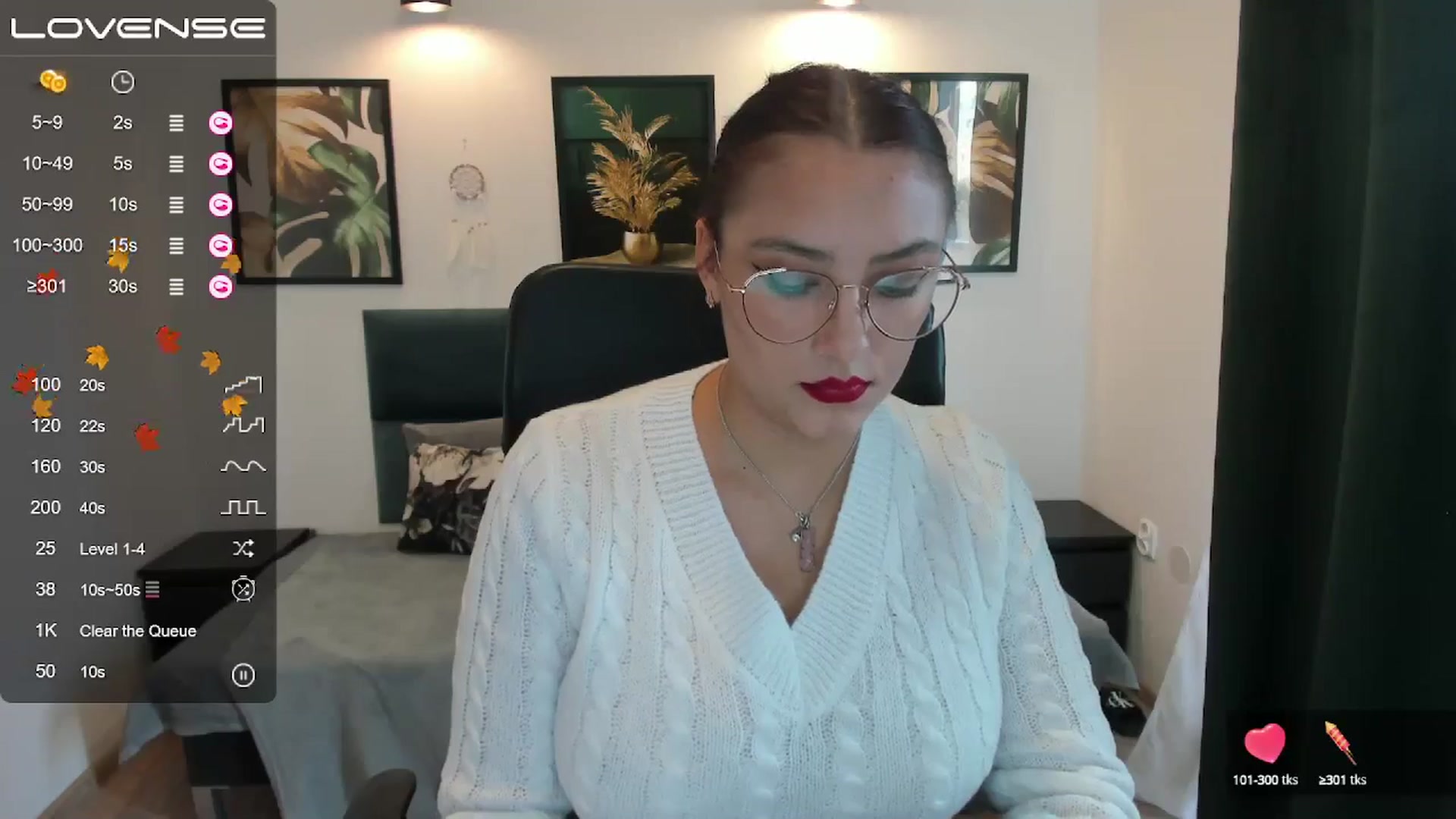 Gallery image thumbnail from SunfLowerr's myfreecams stream on, 11/03/2024, 11:13 image 20 of 20