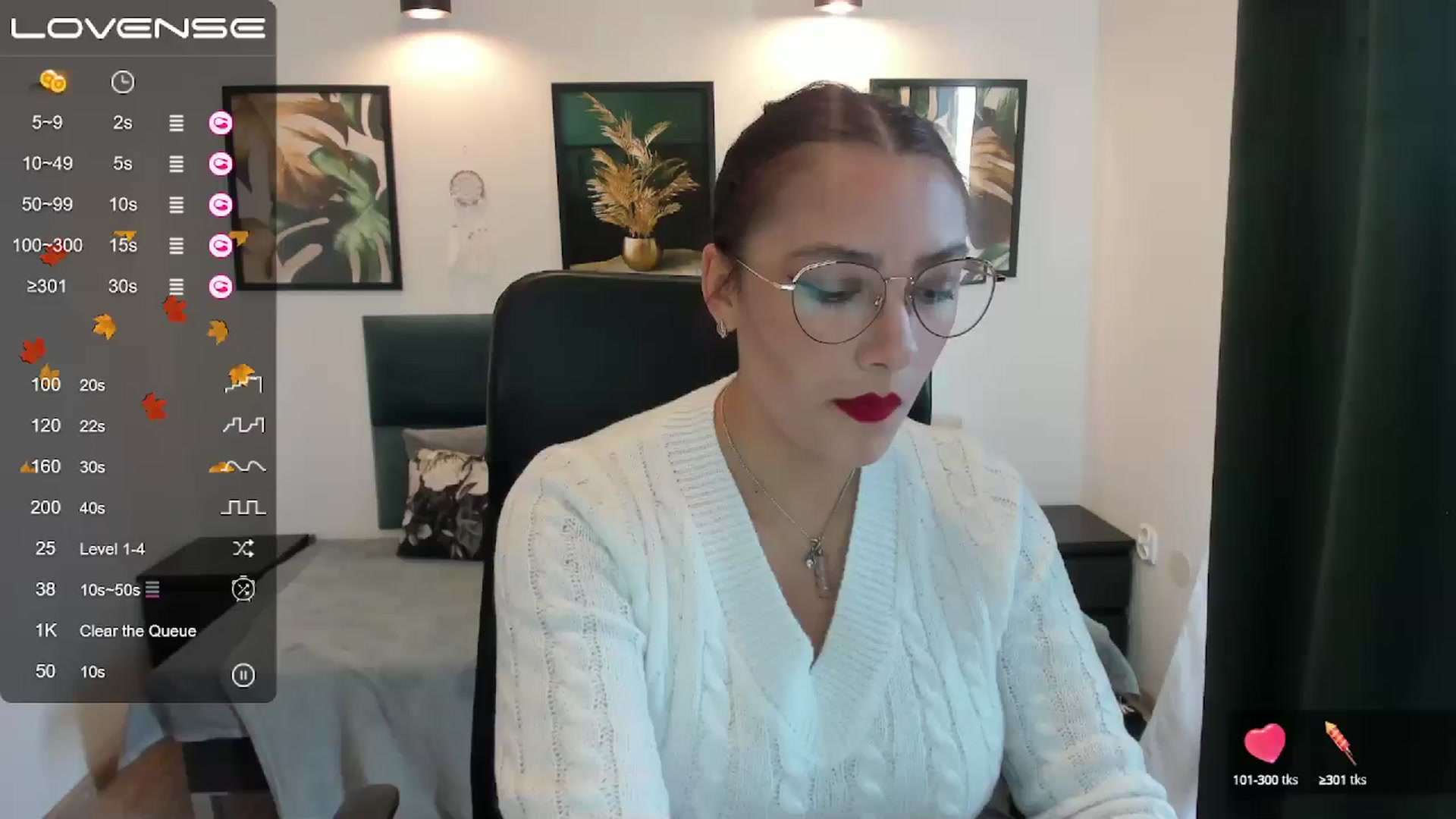 Gallery image thumbnail from SunfLowerr's myfreecams stream on, 11/03/2024, 11:13 image 1 of 20
