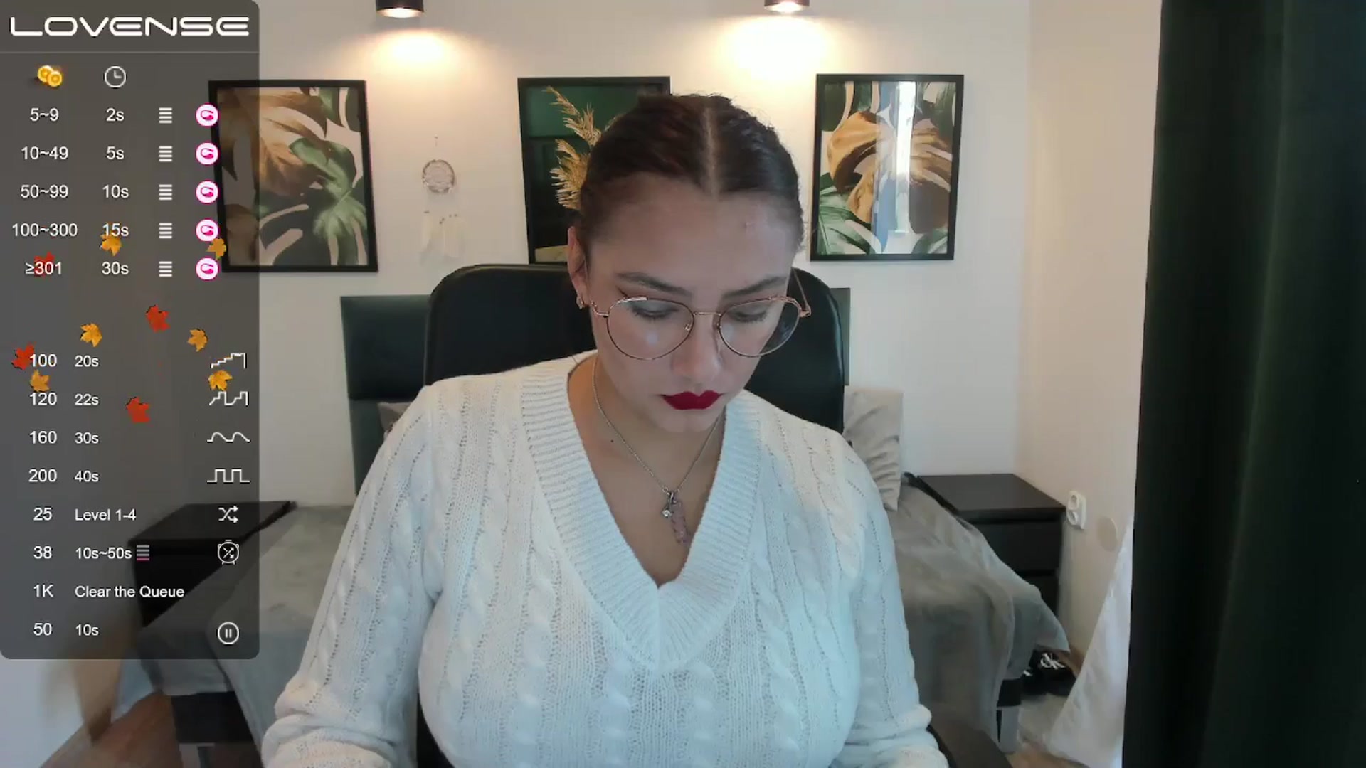 Gallery image thumbnail from SunfLowerr's myfreecams stream on, 11/03/2024, 11:13 image 4 of 20