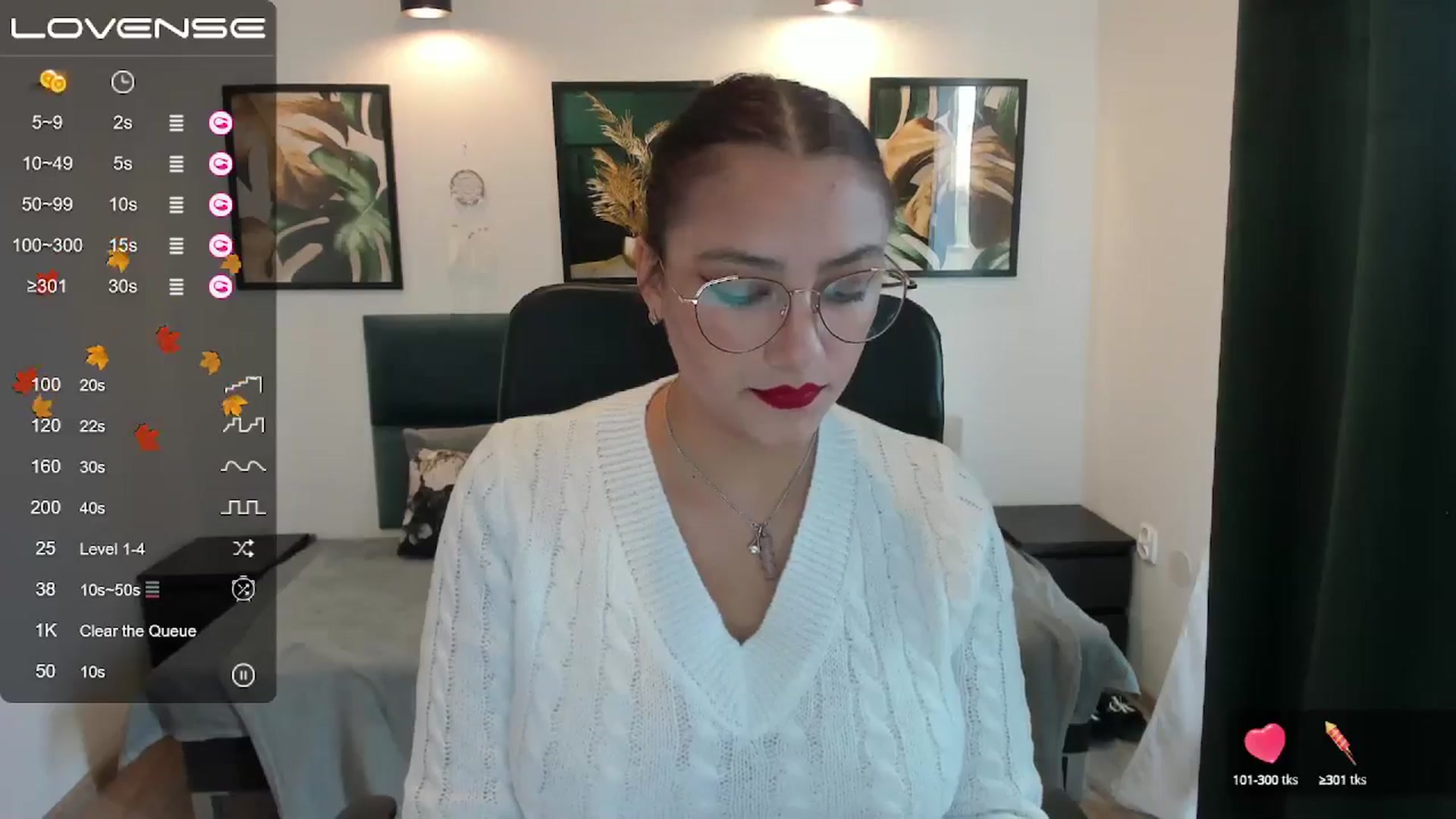 Gallery image thumbnail from SunfLowerr's myfreecams stream on, 11/03/2024, 11:13 image 14 of 20