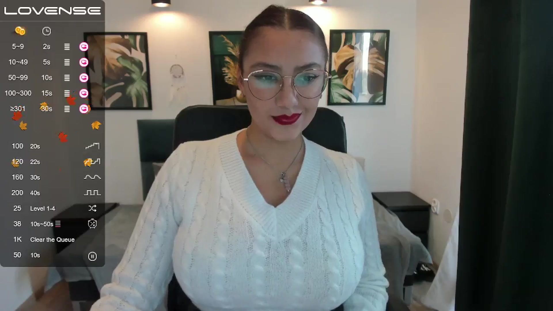 Gallery image thumbnail from SunfLowerr's myfreecams stream on, 11/03/2024, 11:13 image 11 of 20