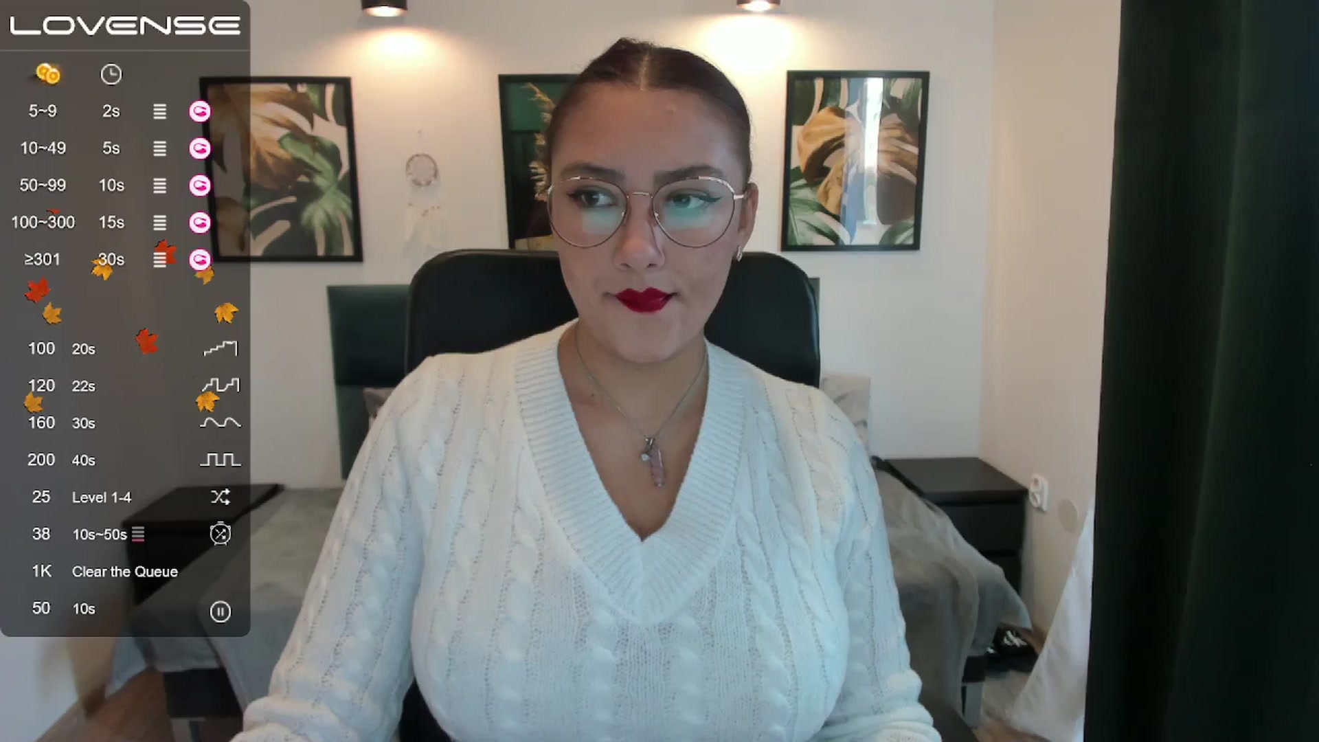 Gallery image thumbnail from SunfLowerr's myfreecams stream on, 11/03/2024, 11:13 image 3 of 20