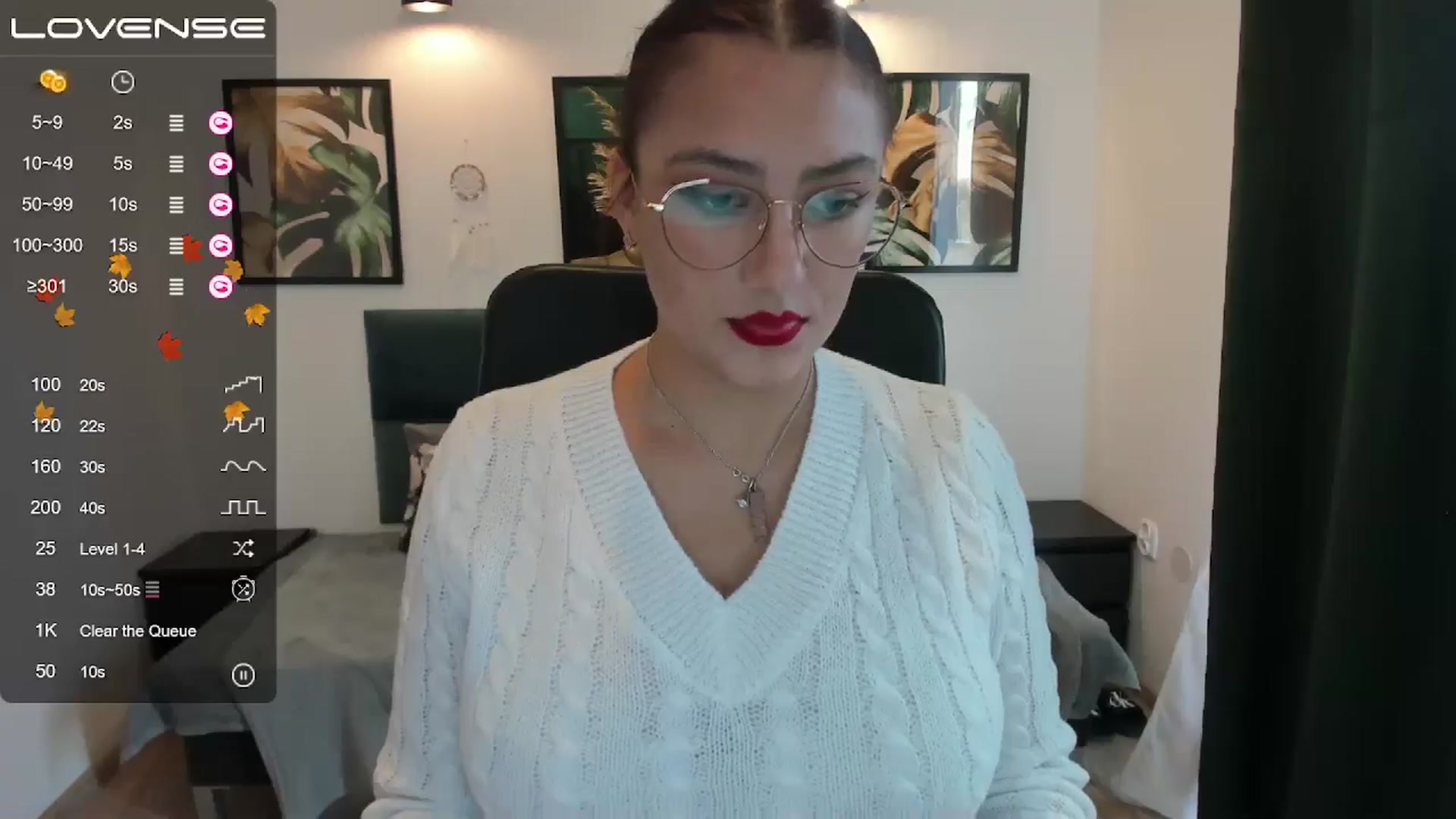 Gallery image thumbnail from SunfLowerr's myfreecams stream on, 11/03/2024, 11:13 image 16 of 20