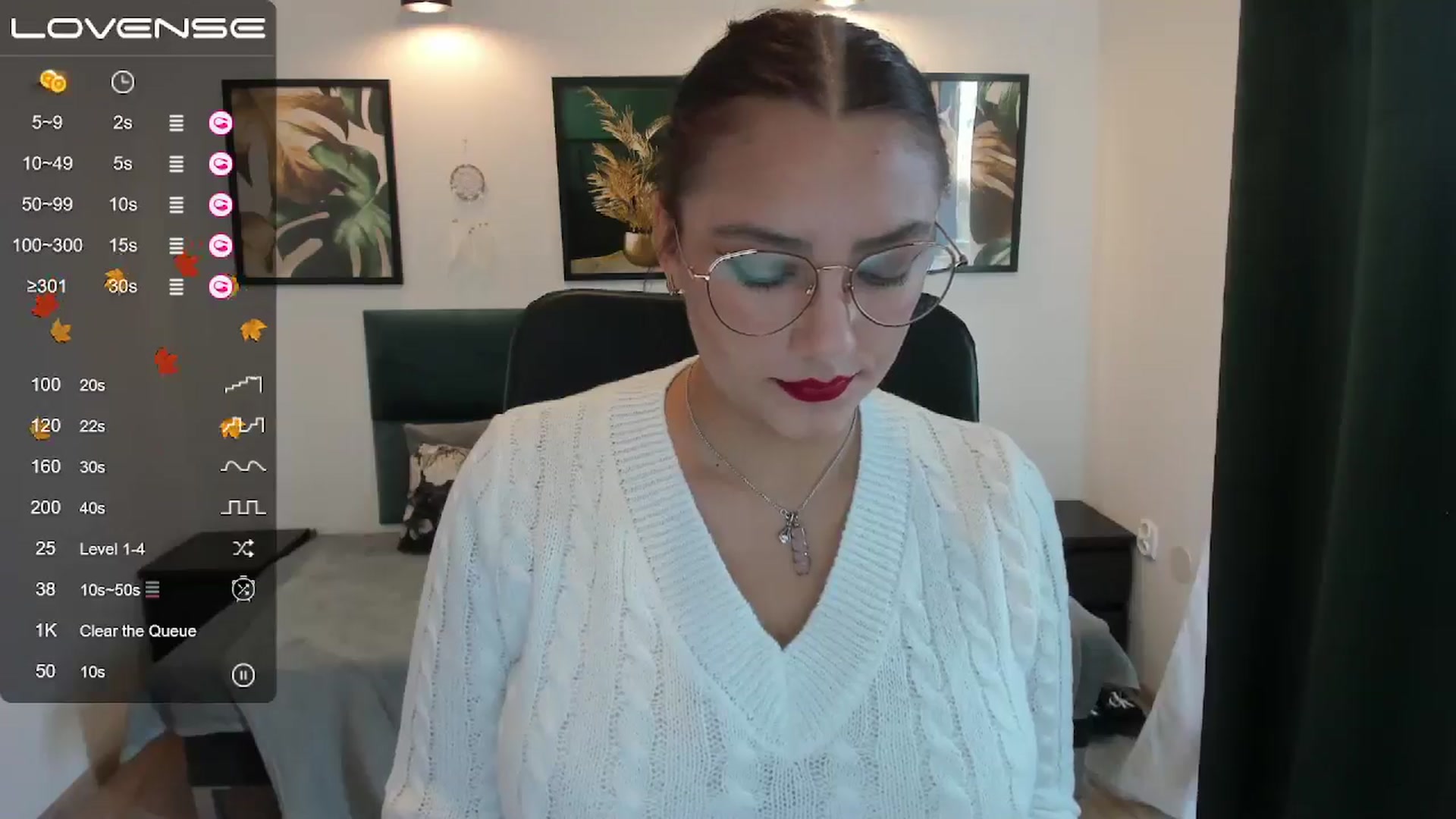 Gallery image thumbnail from SunfLowerr's myfreecams stream on, 11/03/2024, 12:55 image 4 of 20