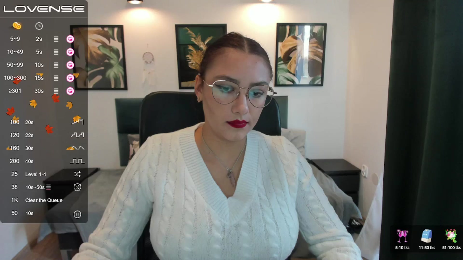 Gallery image thumbnail from SunfLowerr's myfreecams stream on, 11/03/2024, 12:55 image 2 of 20