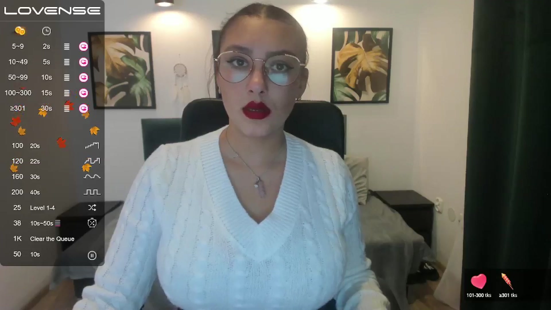 Gallery image thumbnail from SunfLowerr's myfreecams stream on, 11/03/2024, 16:07 image 2 of 20