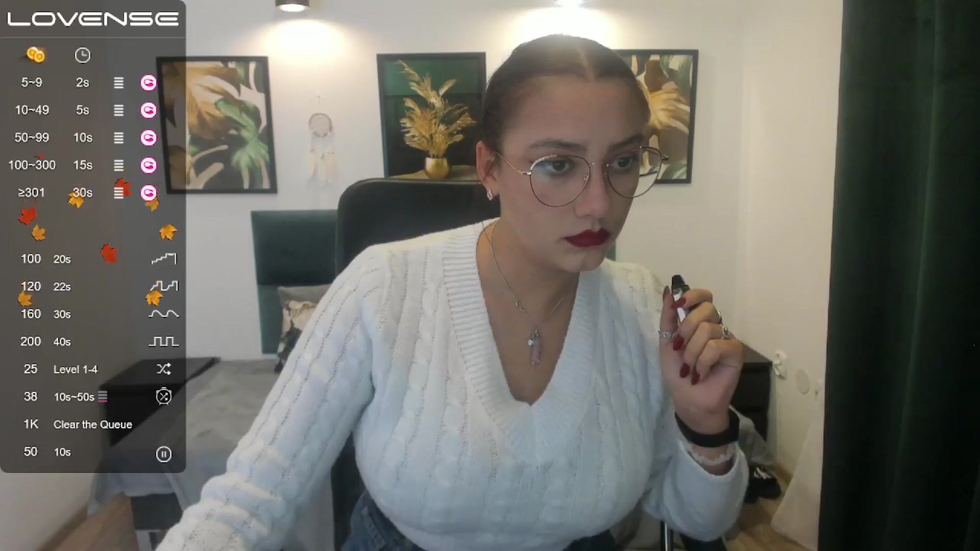 Gallery image thumbnail from SunfLowerr's myfreecams stream on, 11/03/2024, 16:07 image 19 of 20
