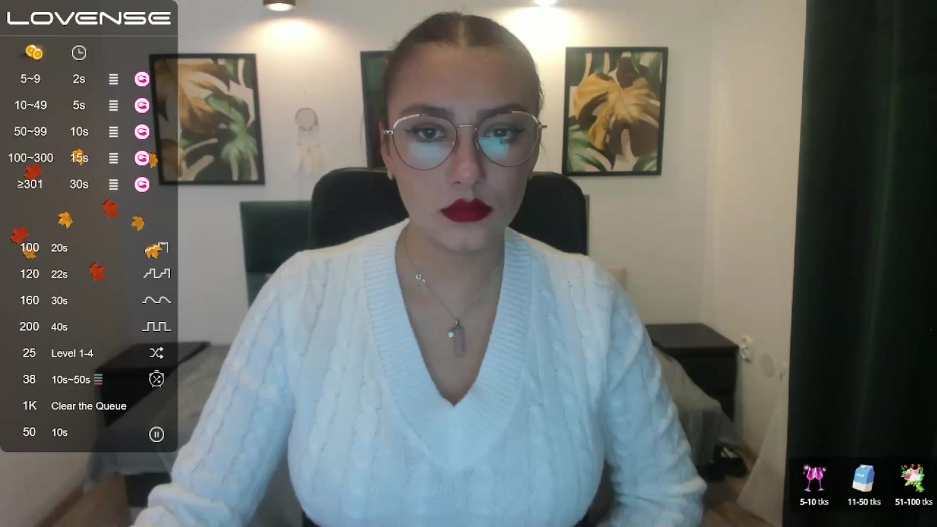 Gallery image thumbnail from SunfLowerr's myfreecams stream on, 11/03/2024, 16:07 image 1 of 20